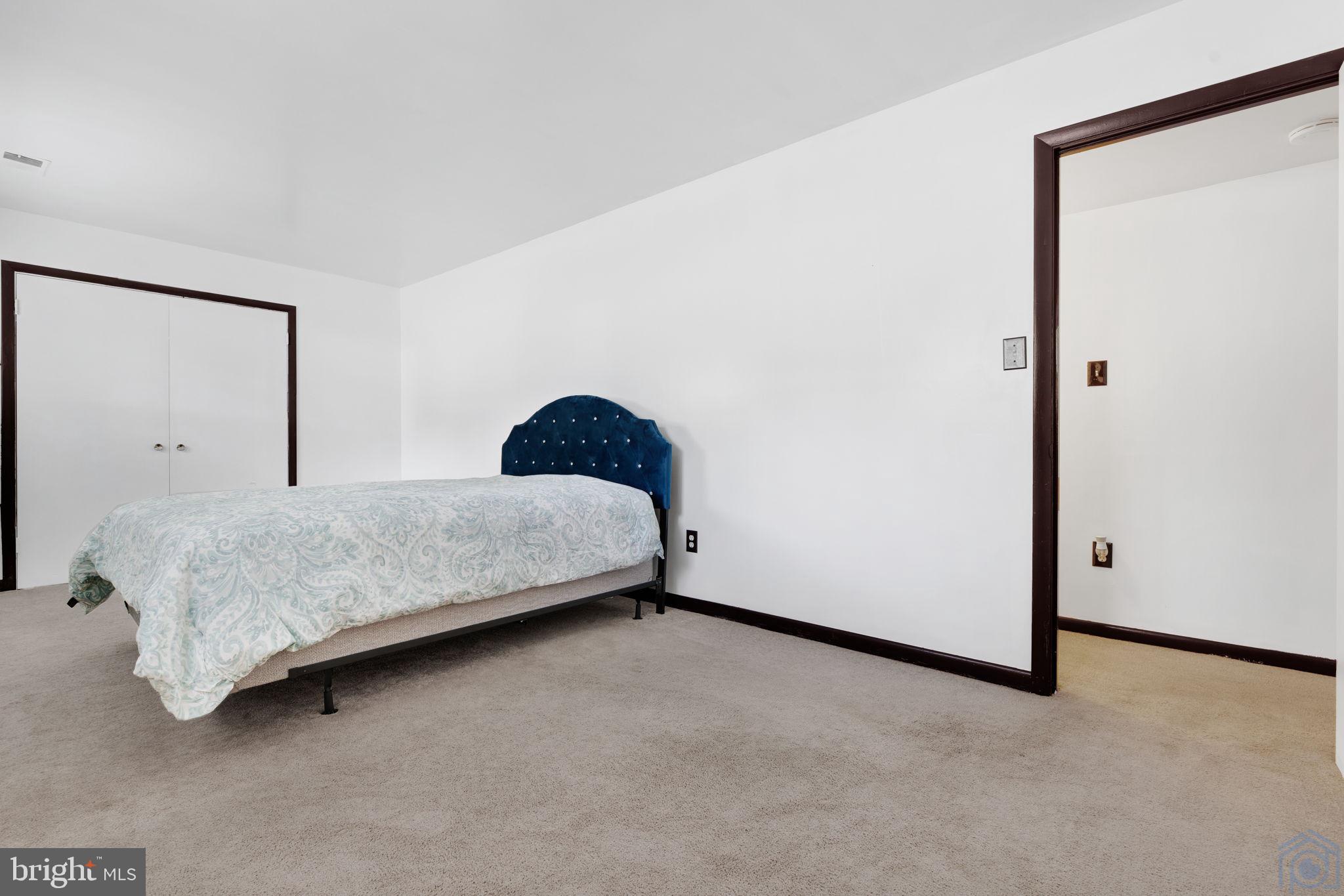 FOX RUN - Residential