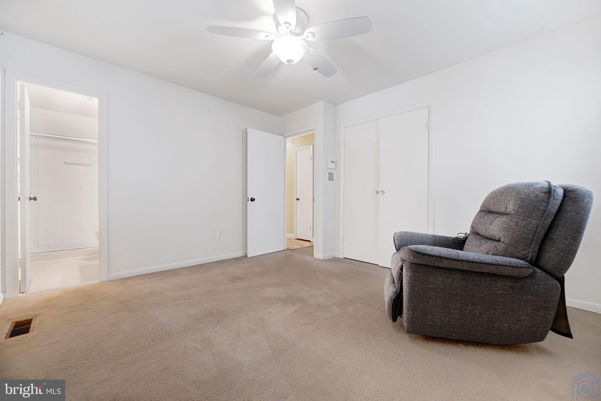 FOX RUN - Residential