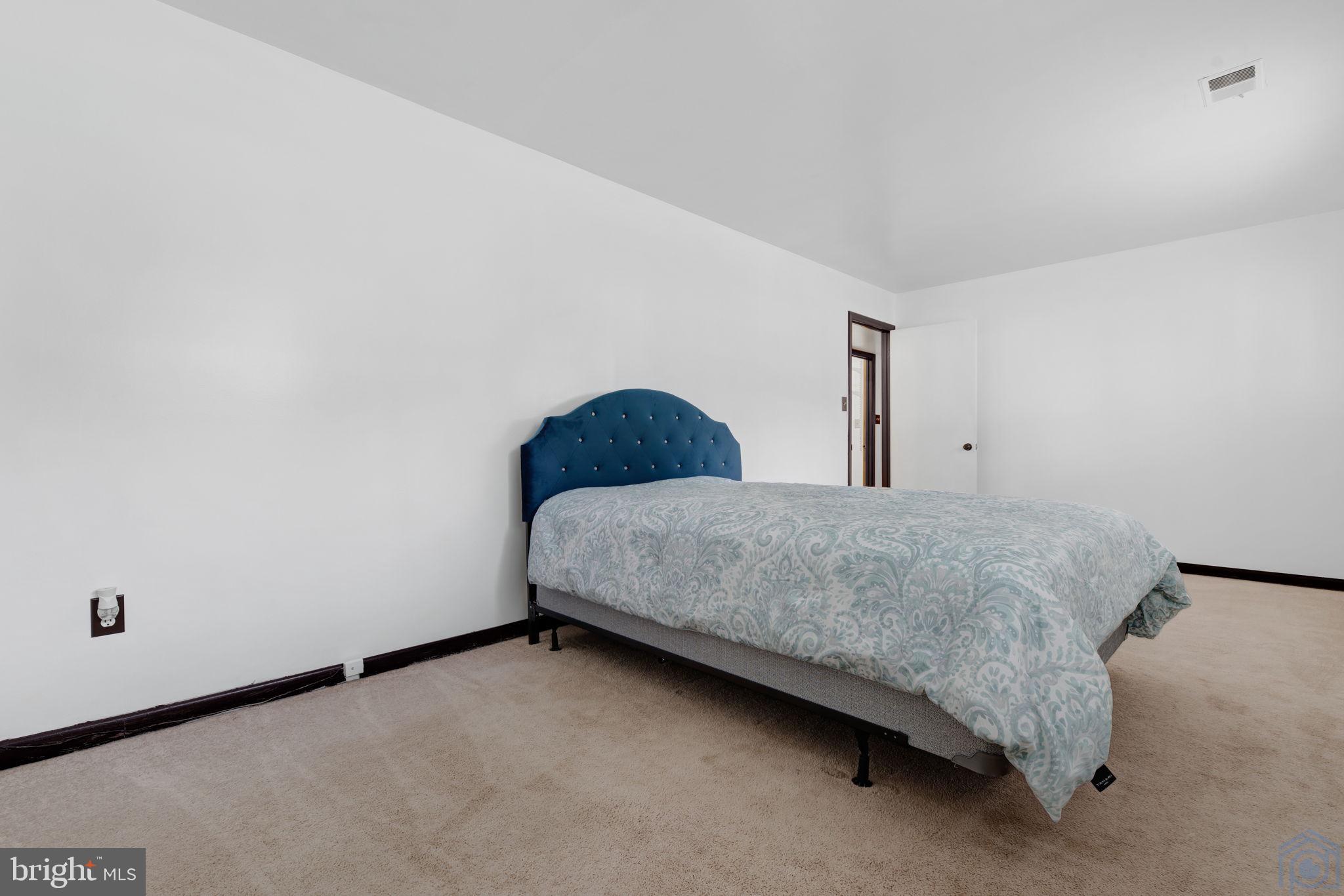 FOX RUN - Residential