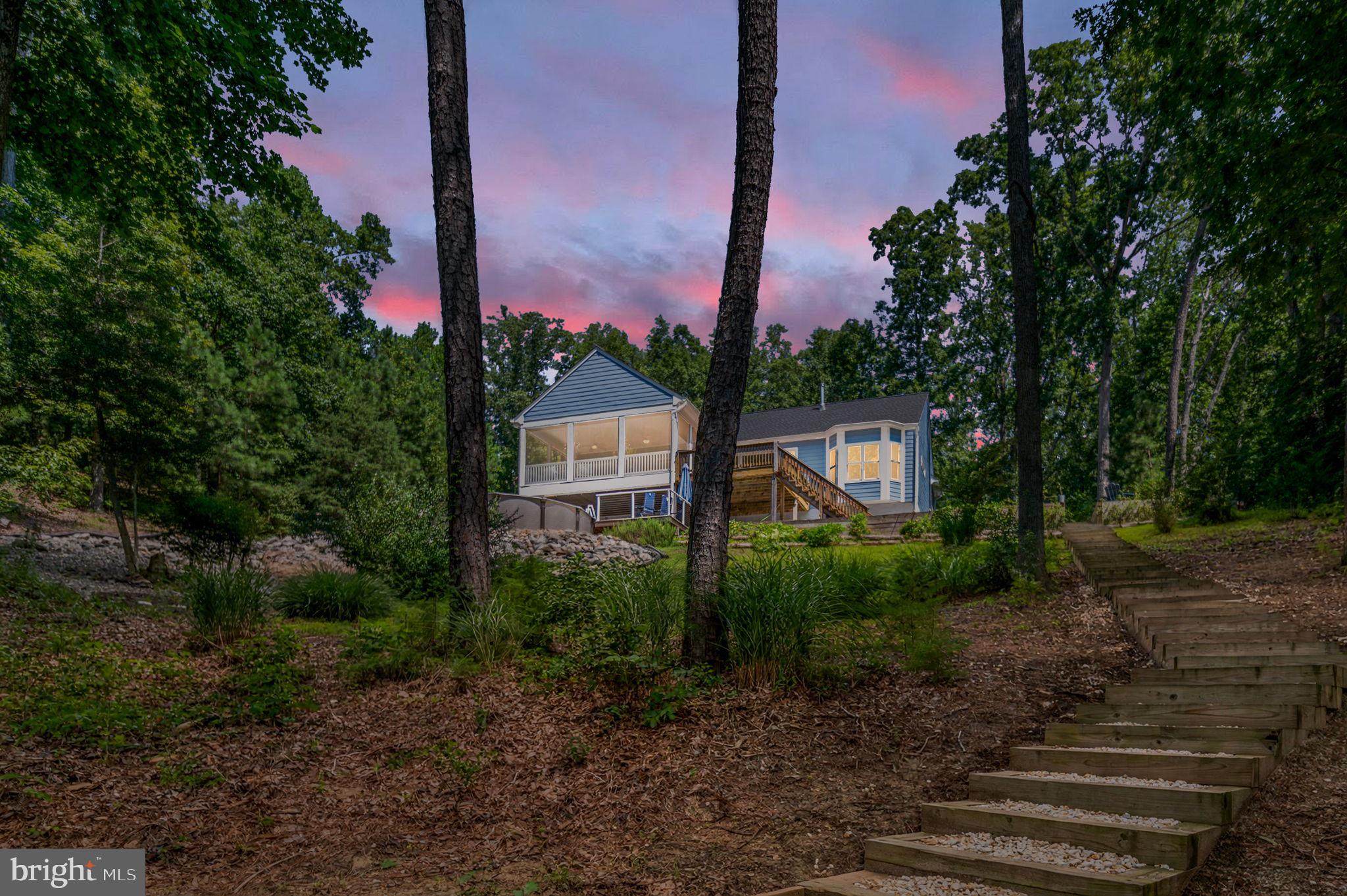 580 ICEHOUSE COVE LN