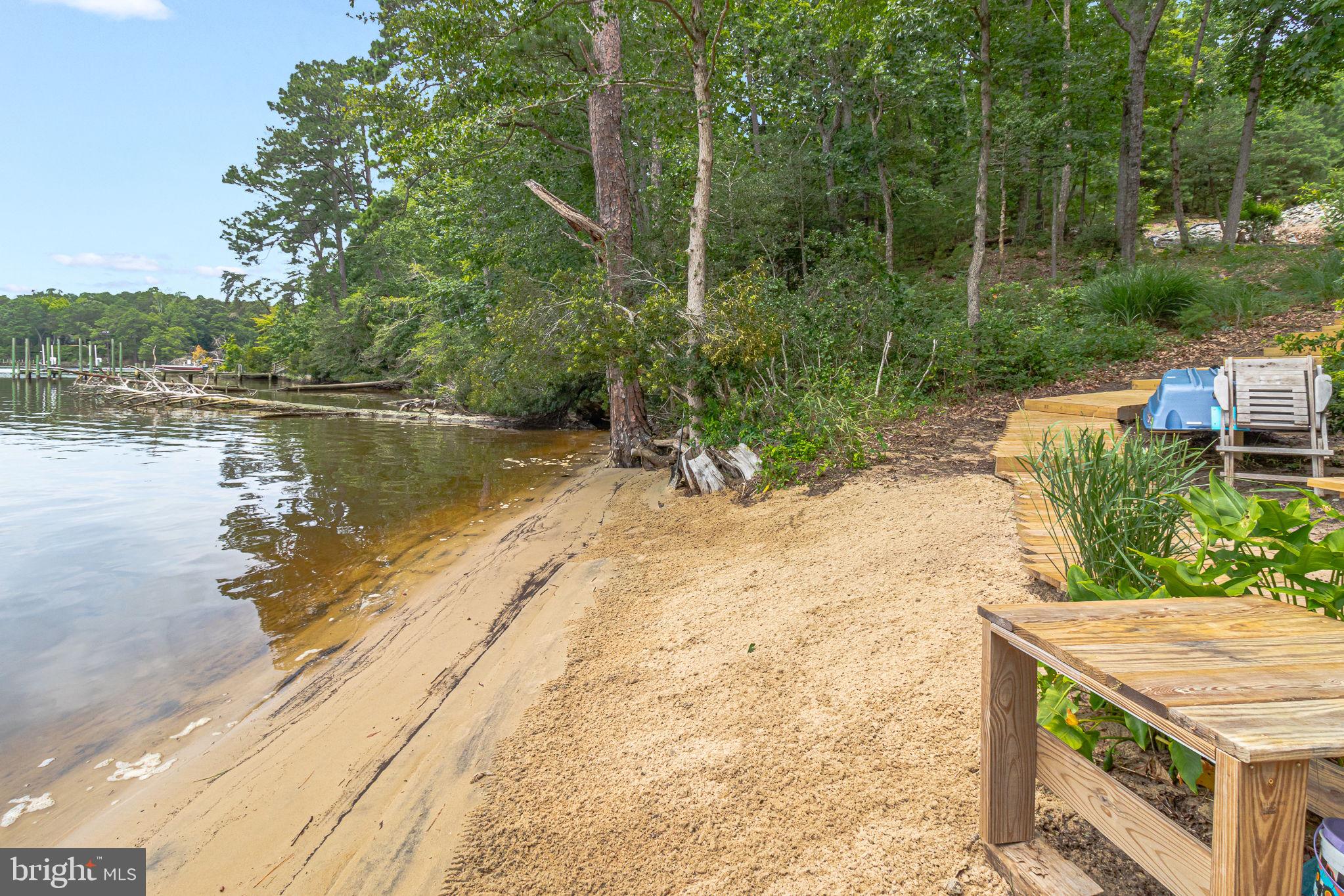 580 ICEHOUSE COVE LN