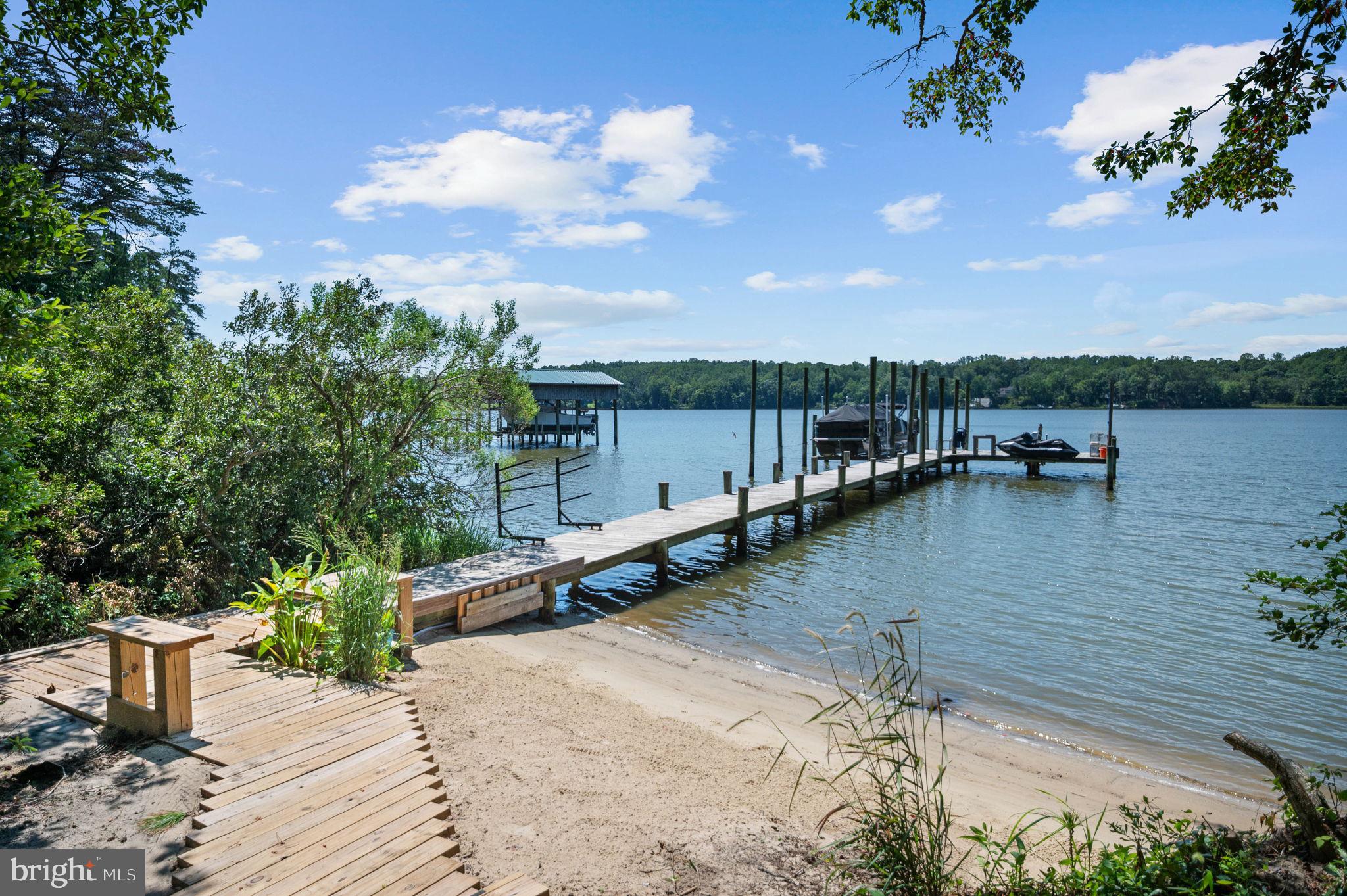 580 ICEHOUSE COVE LN