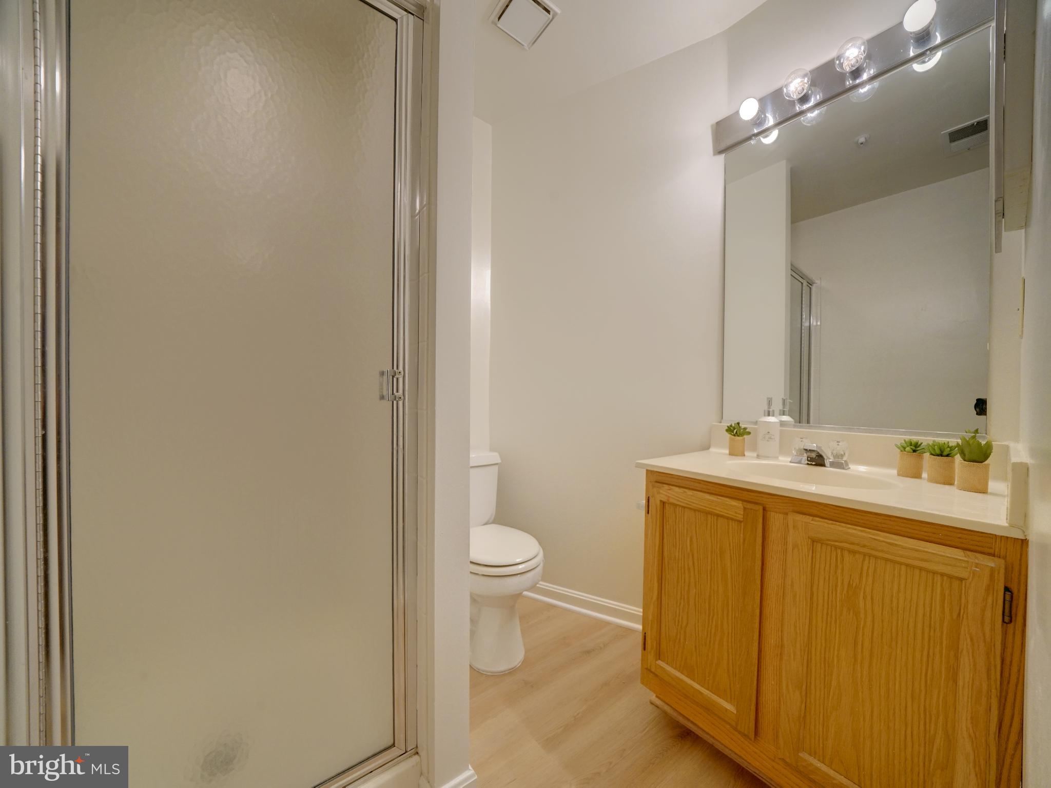 RUSSETT - Residential