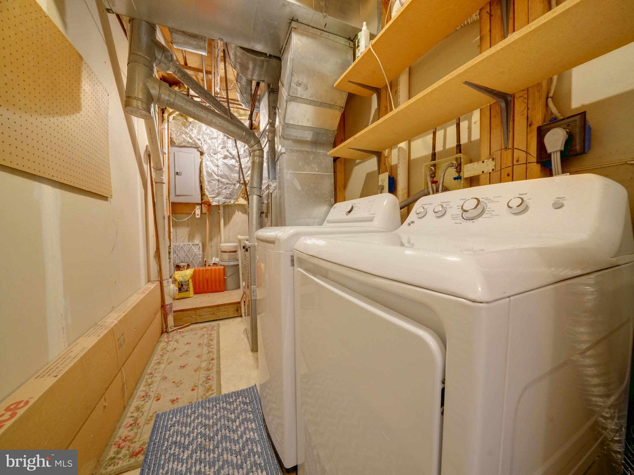 RUSSETT - Residential