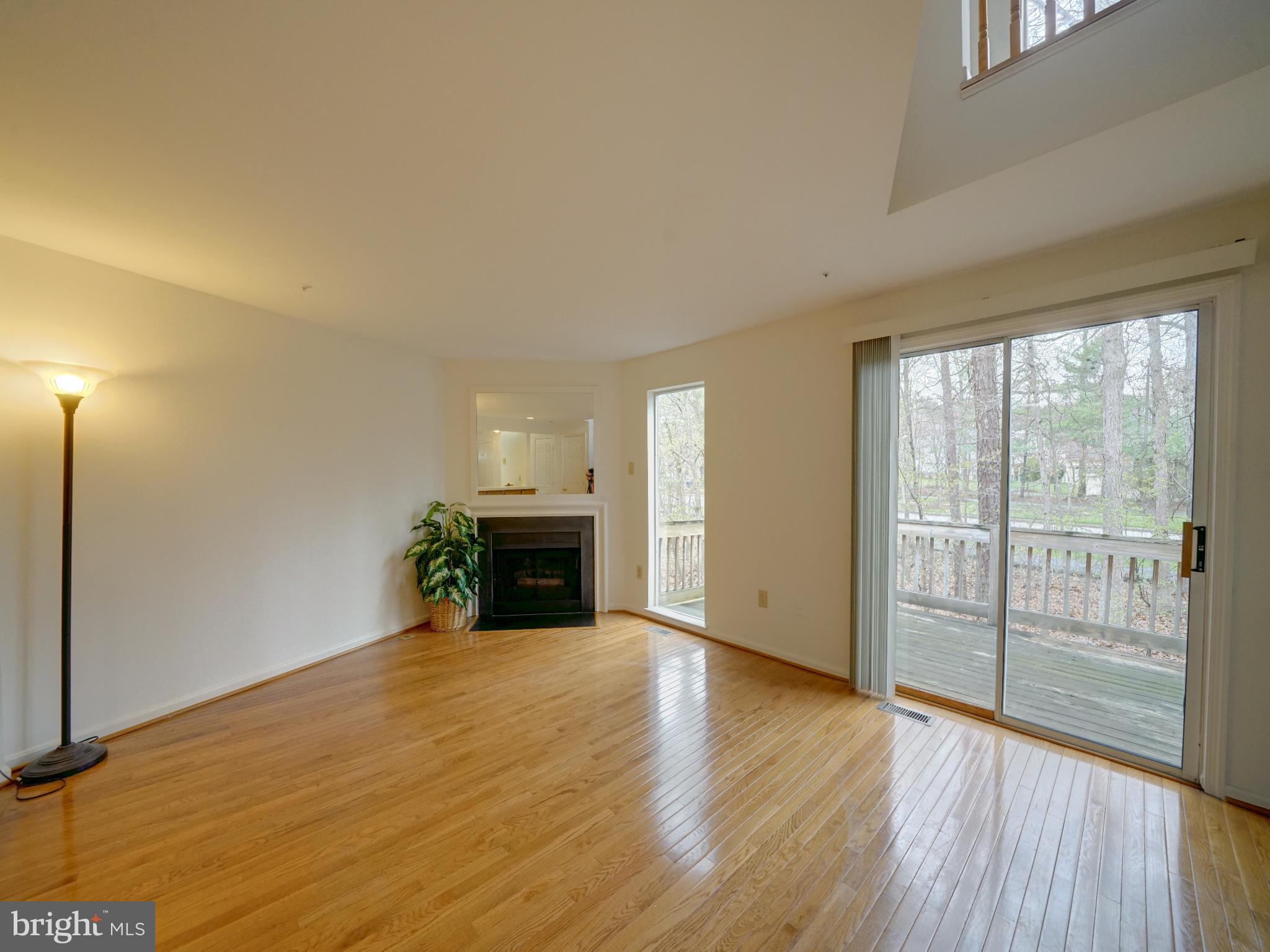 RUSSETT - Residential