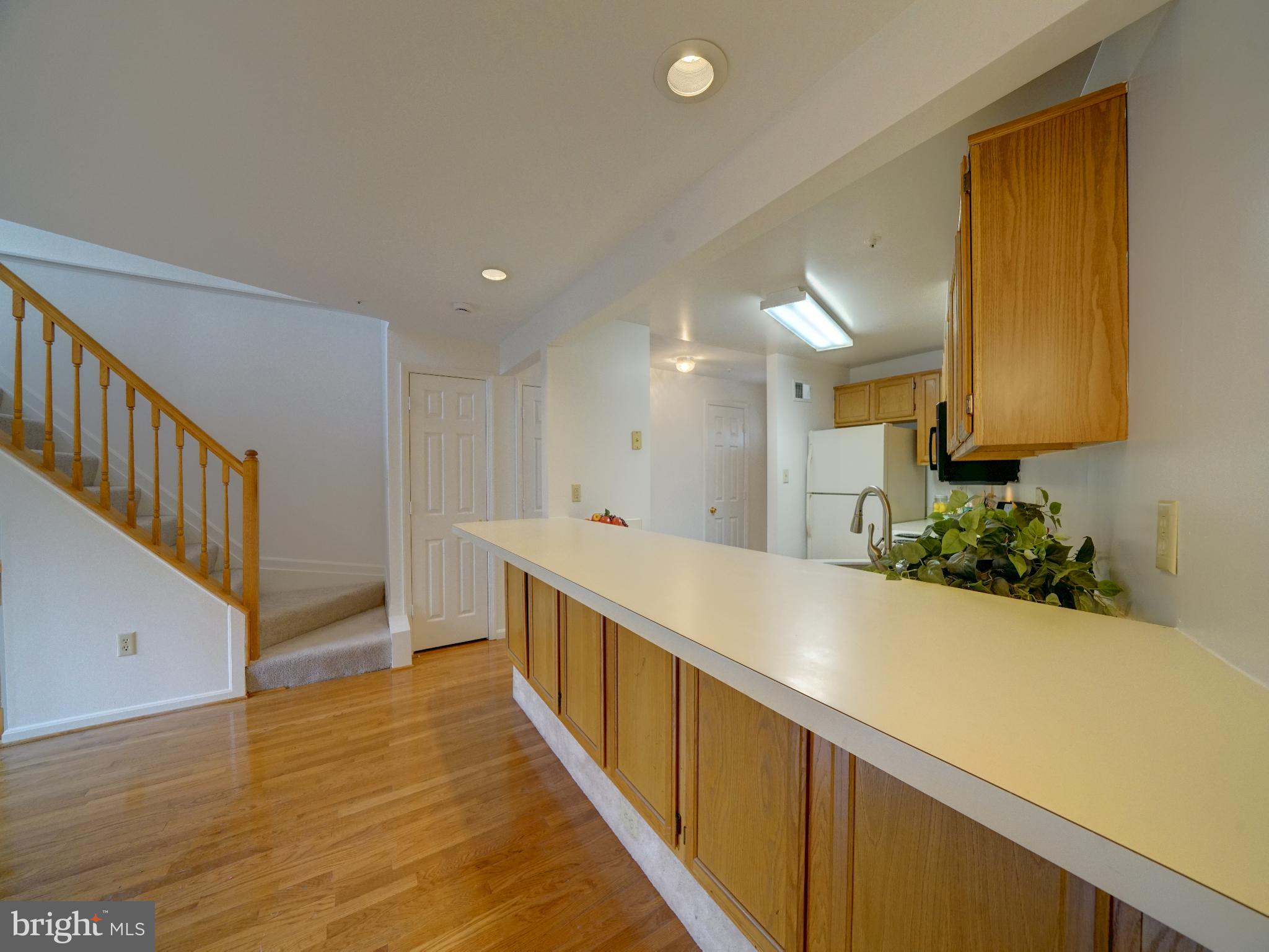 RUSSETT - Residential