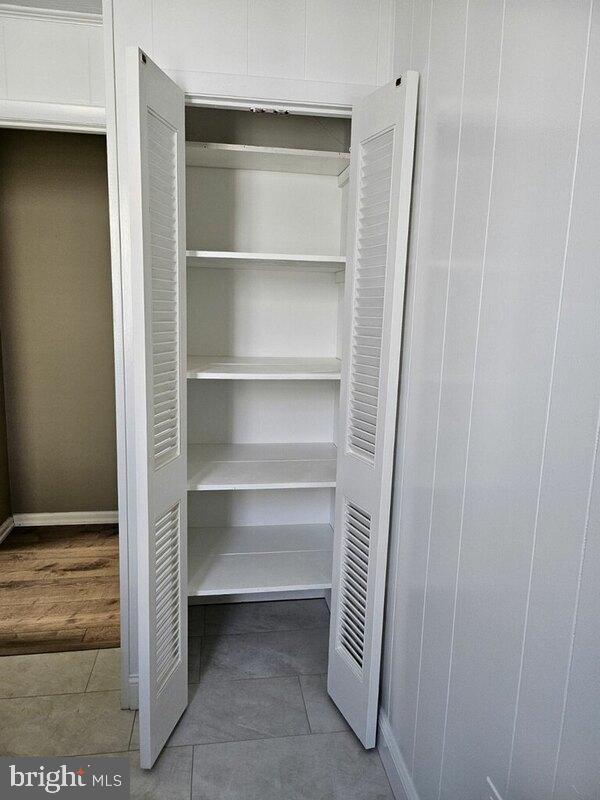 JENKINTOWN - Commercial Sale