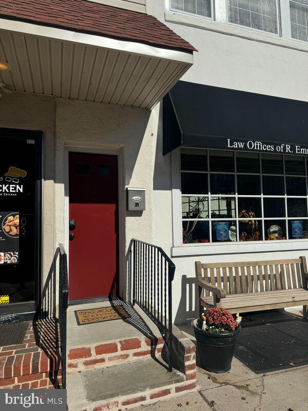 JENKINTOWN - Commercial Sale