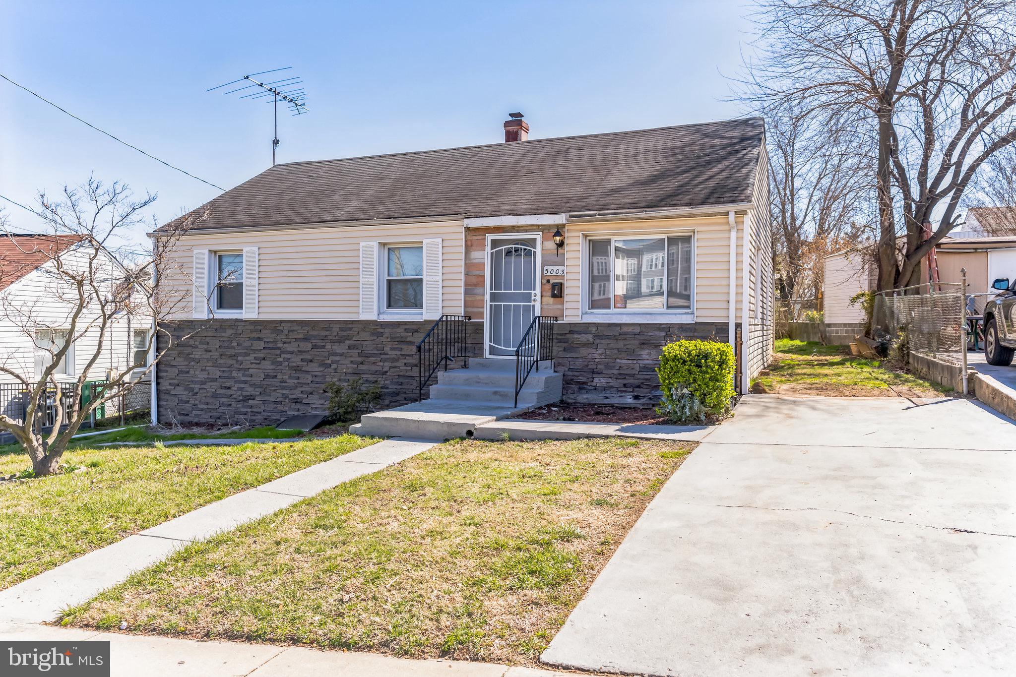 FAIRMOUNT - Residential