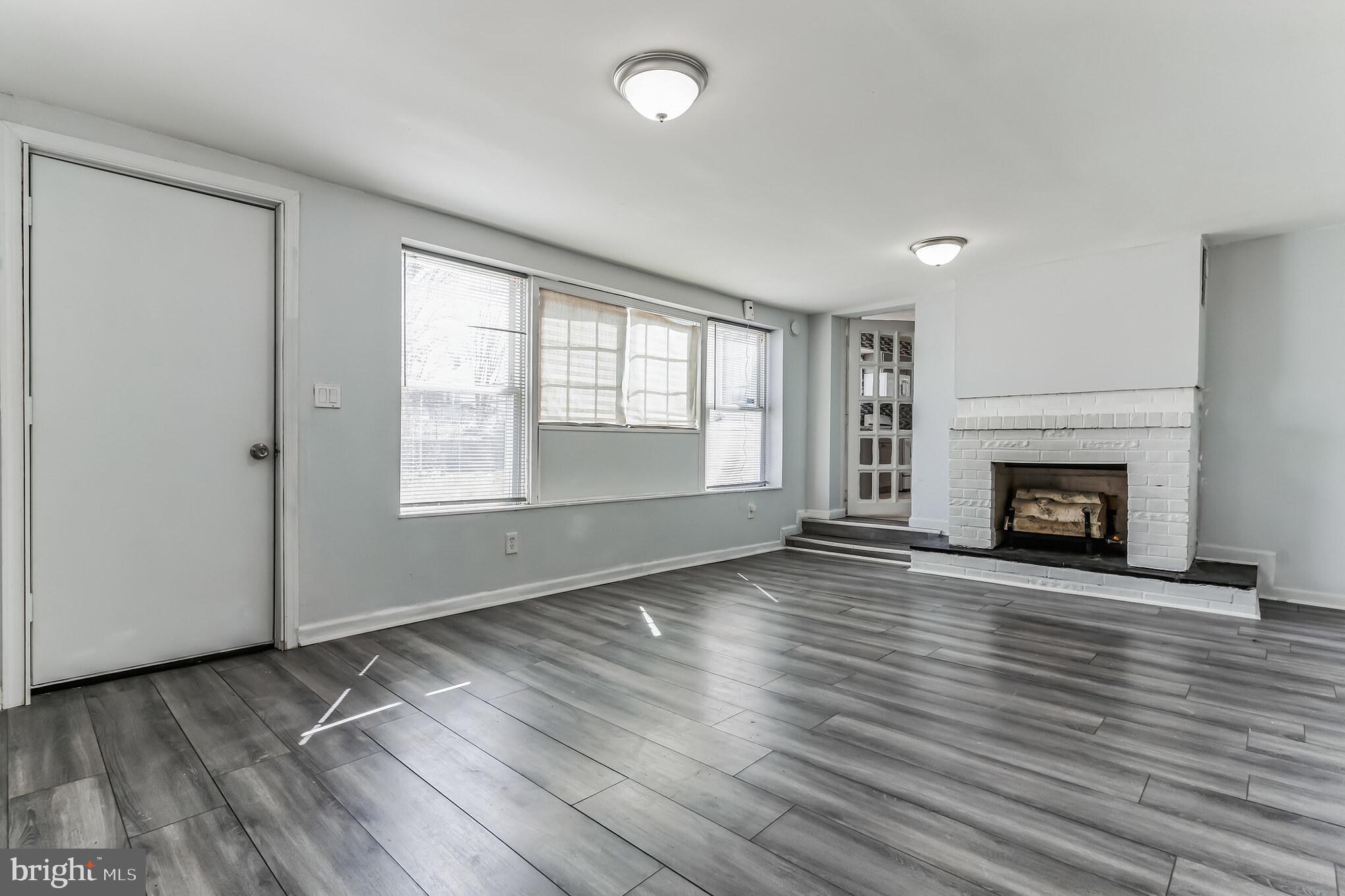 FAIRMOUNT - Residential