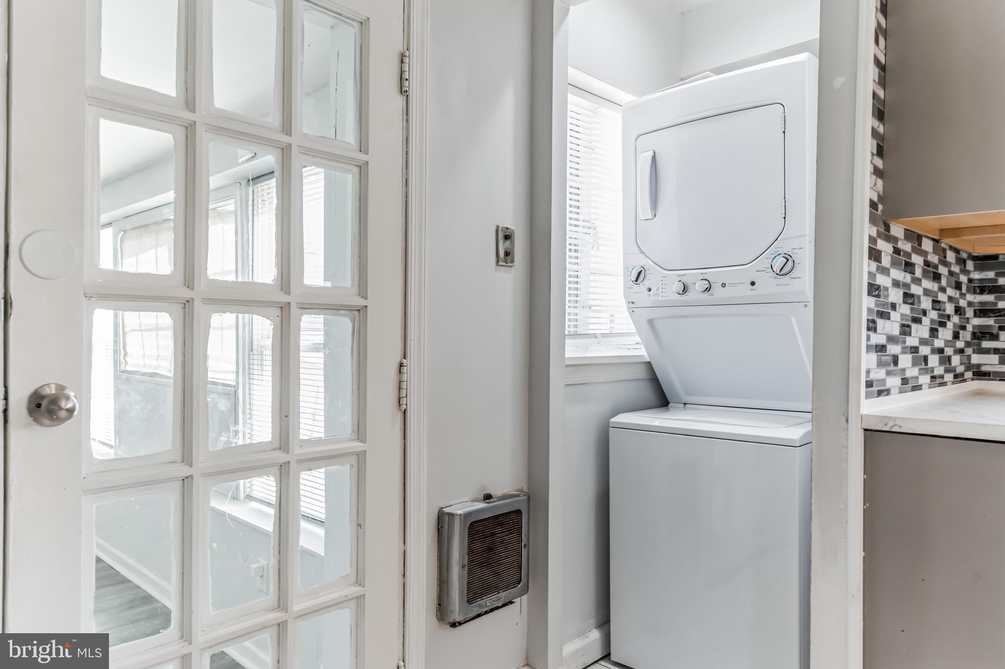 FAIRMOUNT - Residential