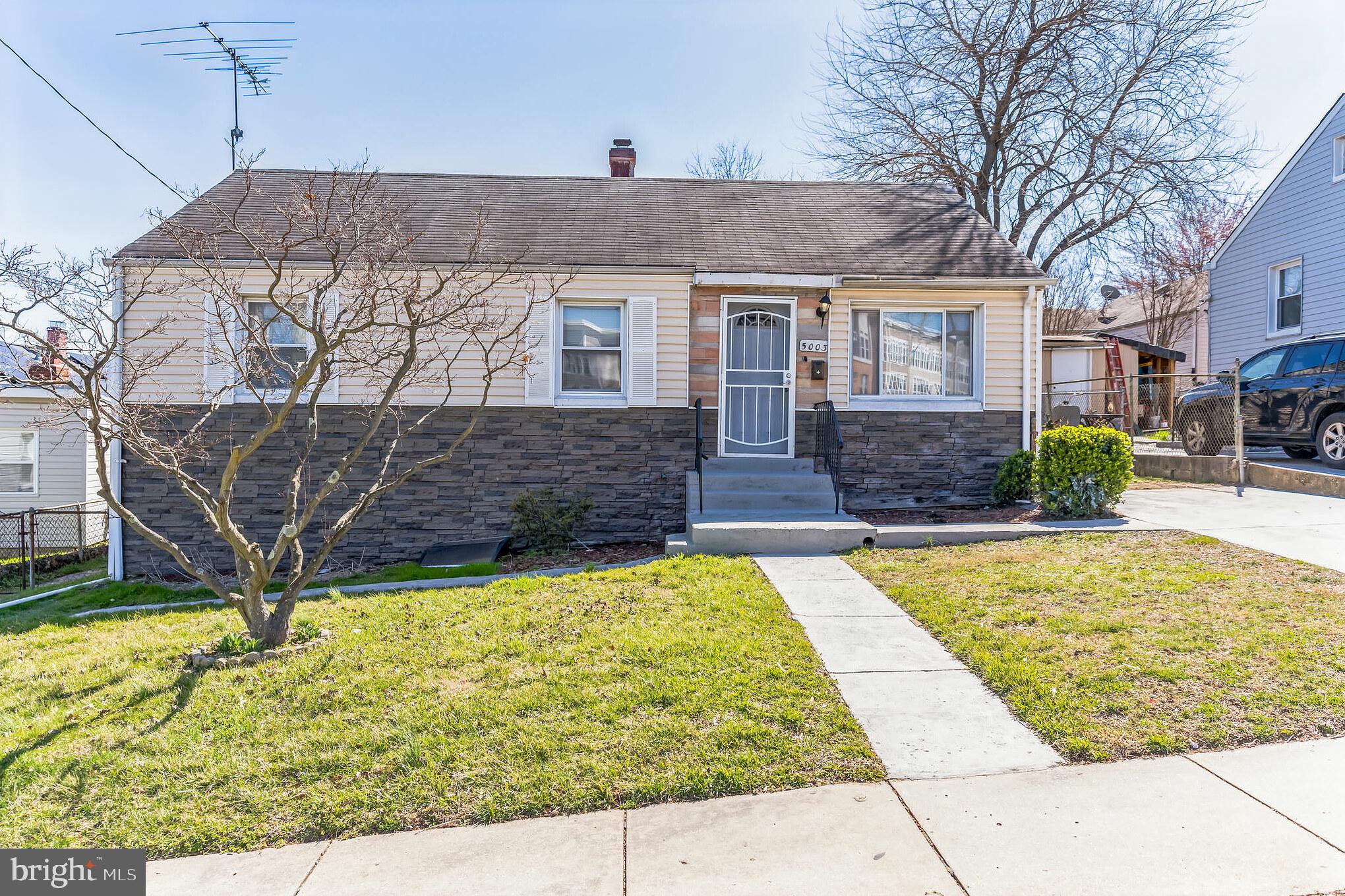 FAIRMOUNT - Residential