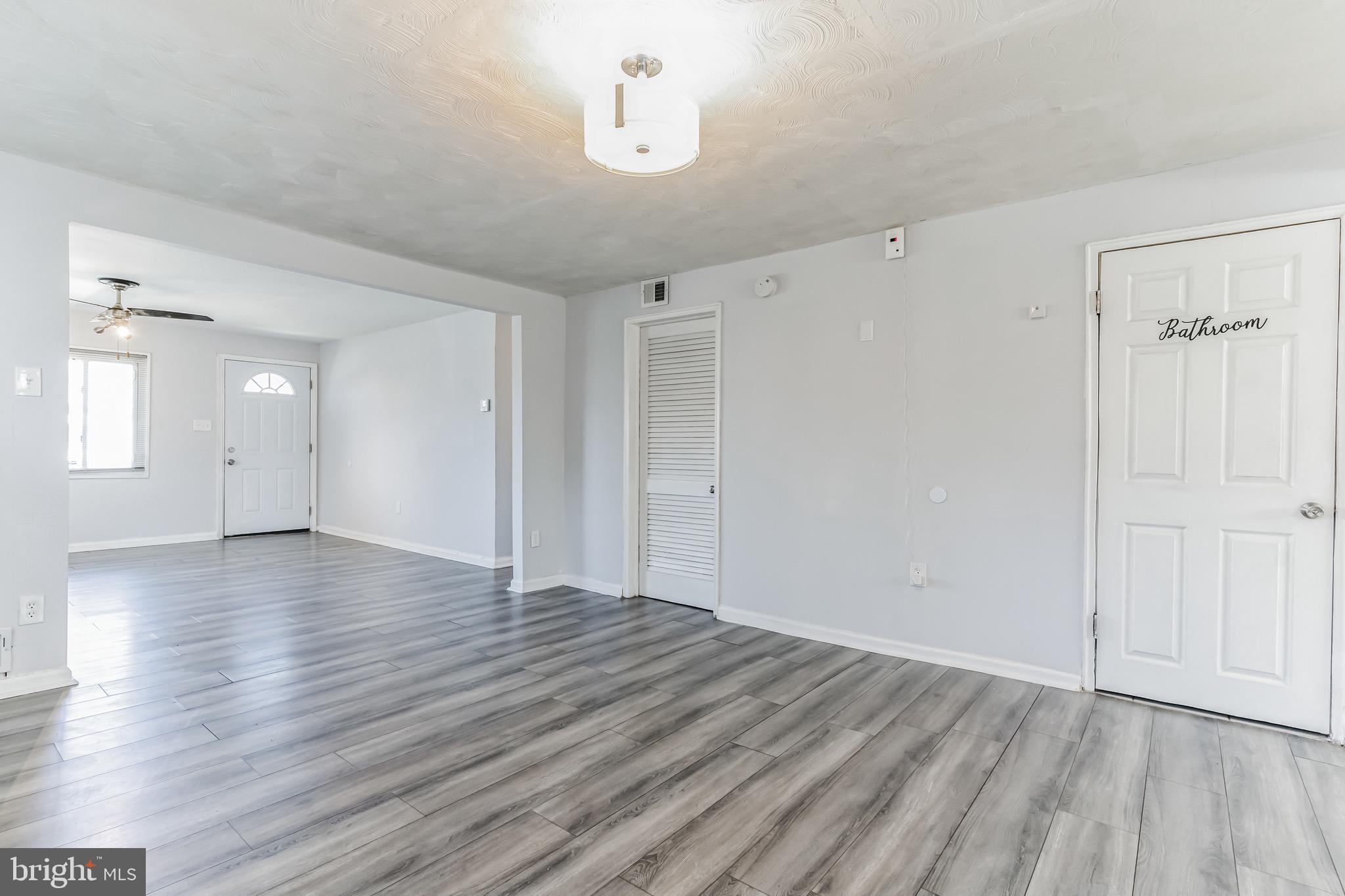 FAIRMOUNT - Residential