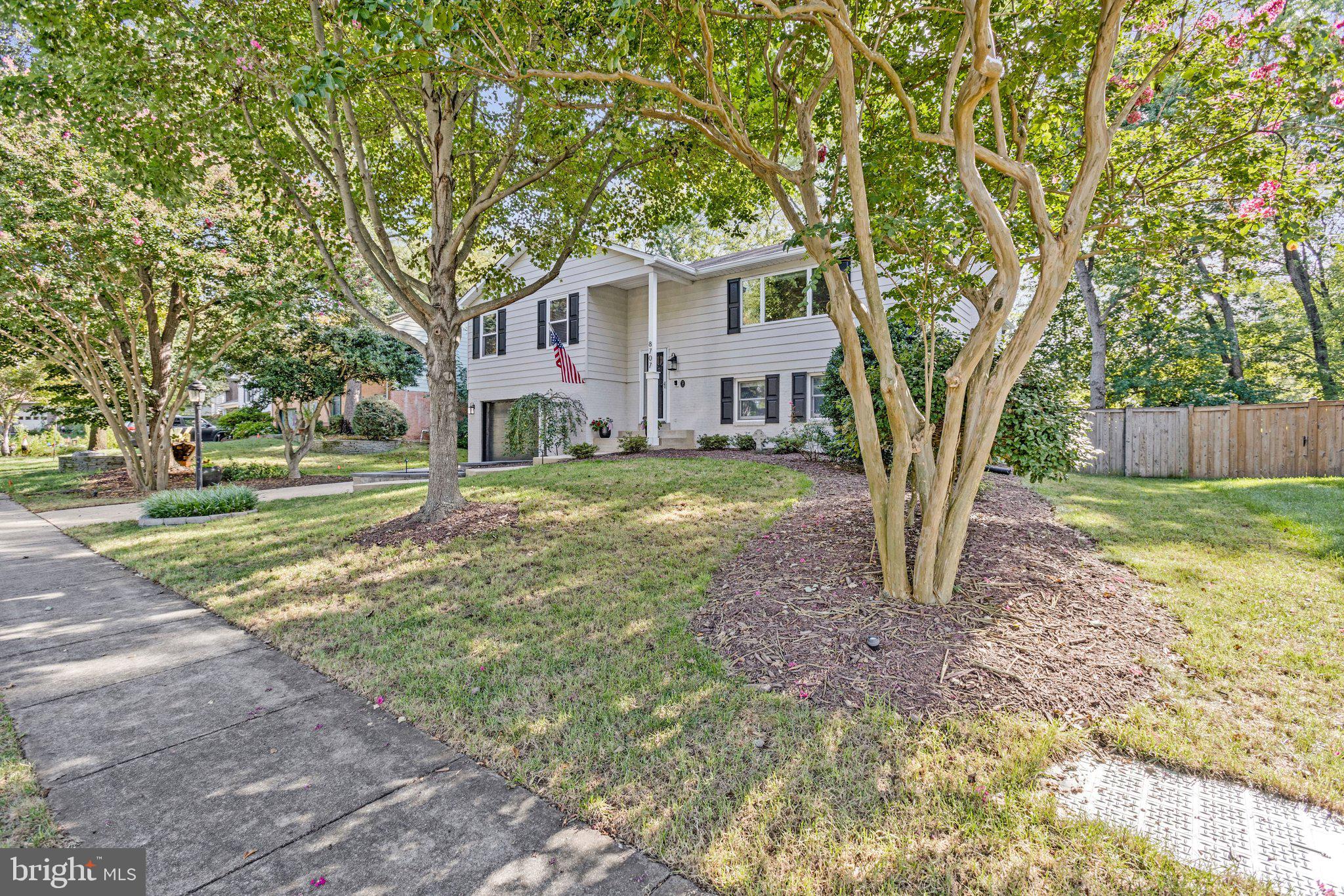 8707 PARRY LANE