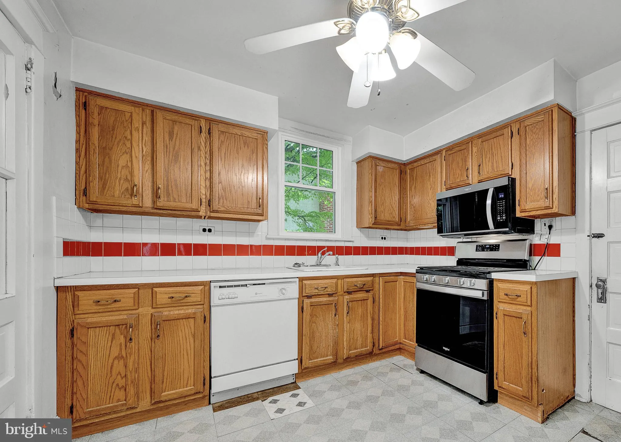 Jenkintown, Pennsylvania 19046, United States, 3 Bedrooms Bedrooms, ,2 BathroomsBathrooms,Residential,Active,178328