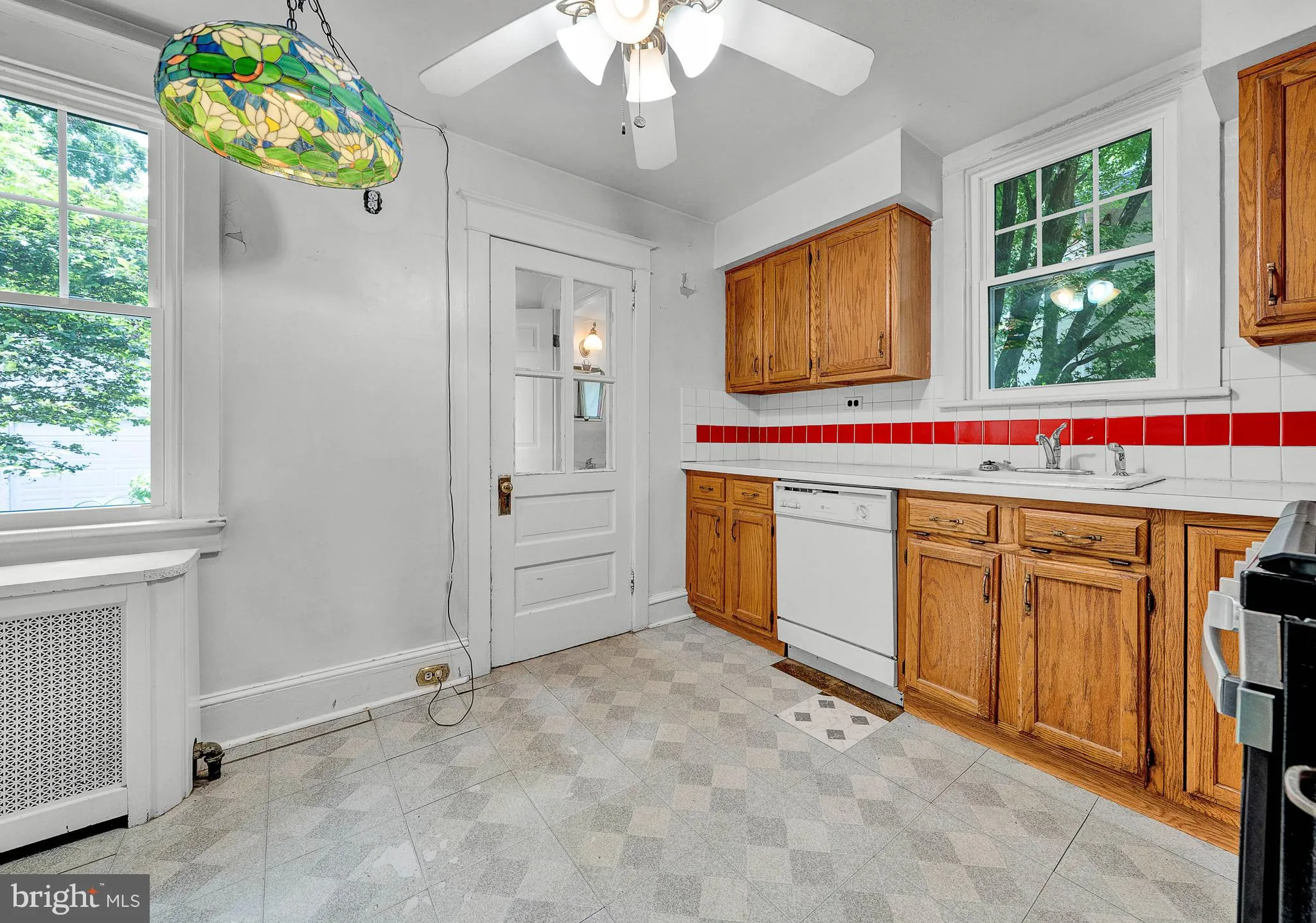 Jenkintown, Pennsylvania 19046, United States, 3 Bedrooms Bedrooms, ,2 BathroomsBathrooms,Residential,Active,178328