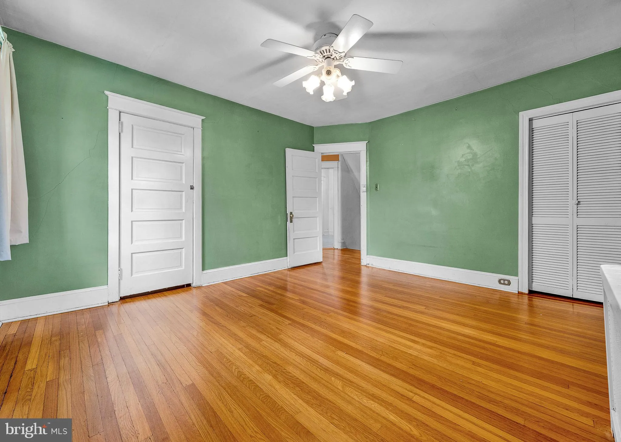 Jenkintown, Pennsylvania 19046, United States, 3 Bedrooms Bedrooms, ,2 BathroomsBathrooms,Residential,Active,178328