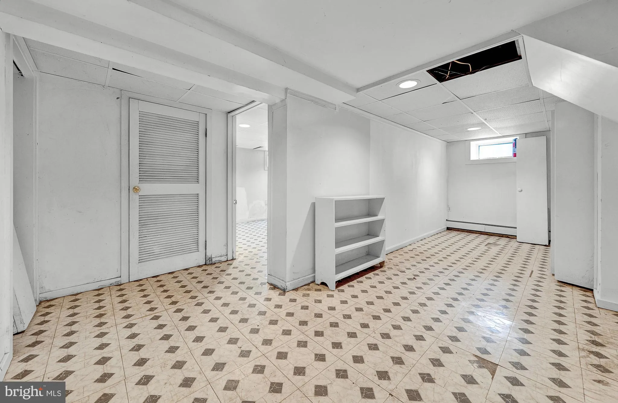 Jenkintown, Pennsylvania 19046, United States, 3 Bedrooms Bedrooms, ,2 BathroomsBathrooms,Residential,Active,178328