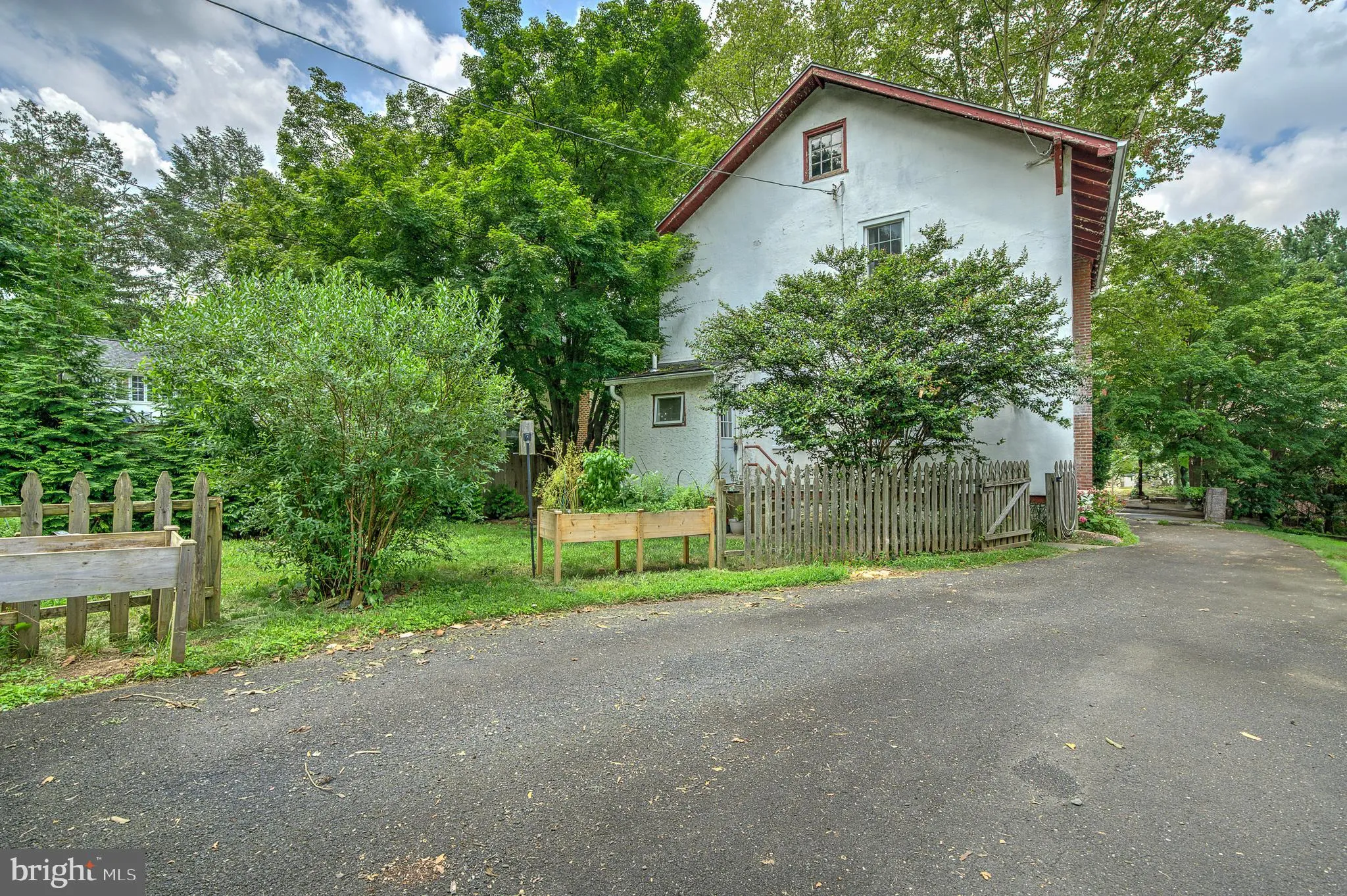 Jenkintown, Pennsylvania 19046, United States, 3 Bedrooms Bedrooms, ,2 BathroomsBathrooms,Residential,Active,178328