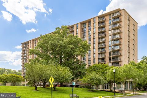 Tiny photo for 4600 S Four Mile Run Drive #314, ARLINGTON, VA 22204 (MLS # VAAR2072710)