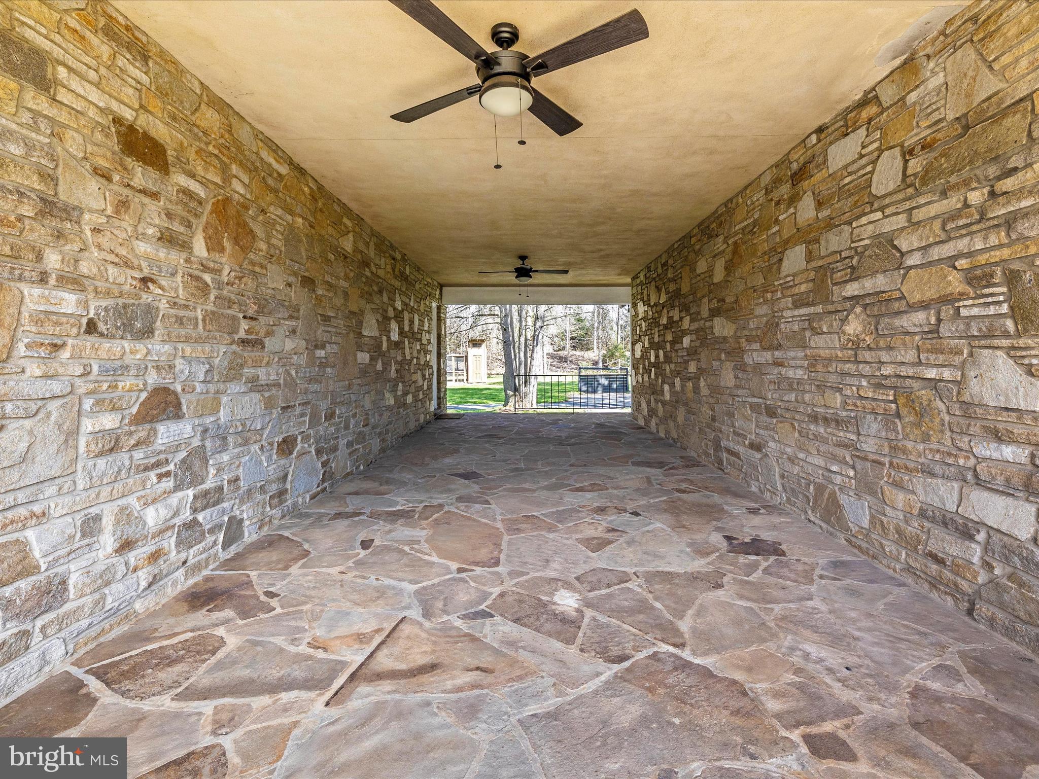 GRANITE - Residential