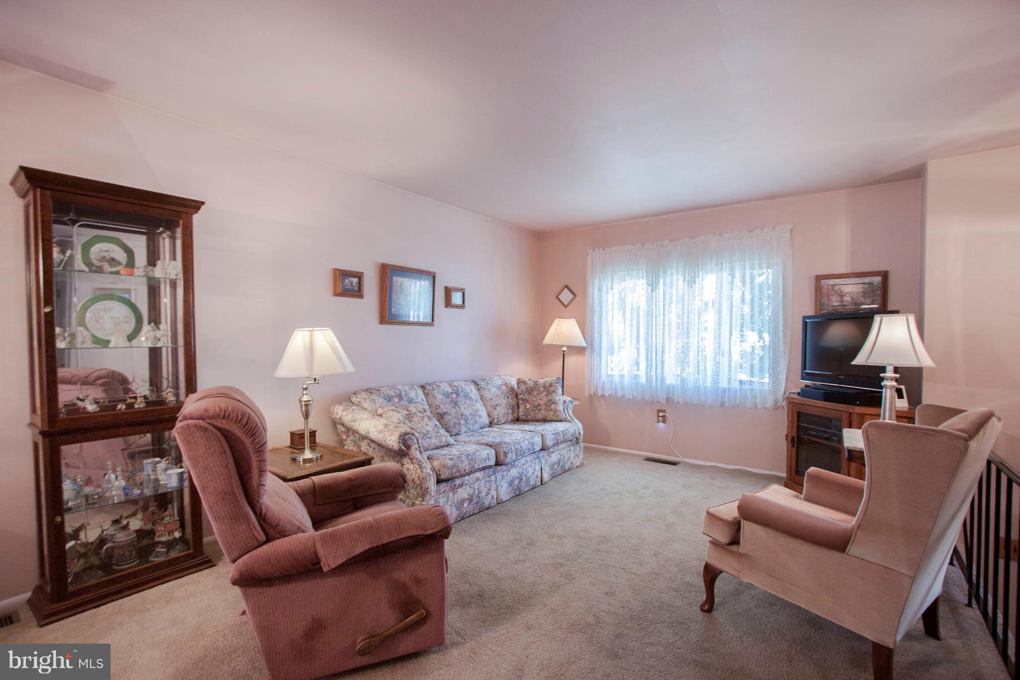 EDGE MEAD - Residential