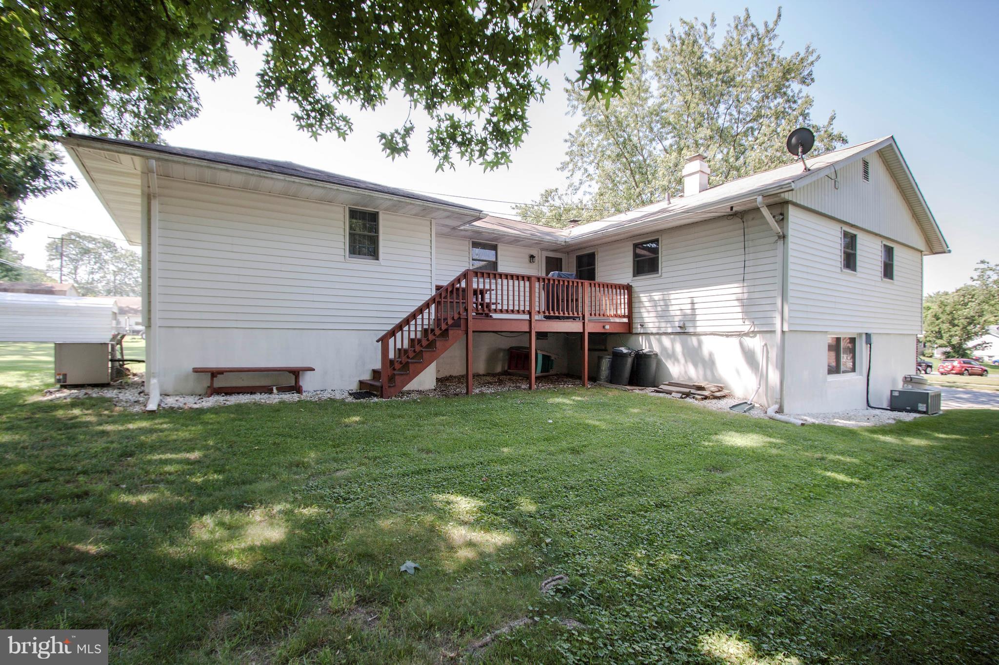 EDGE MEAD - Residential