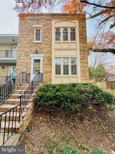 3135 14TH STREET S ARLINGTON VA 22204