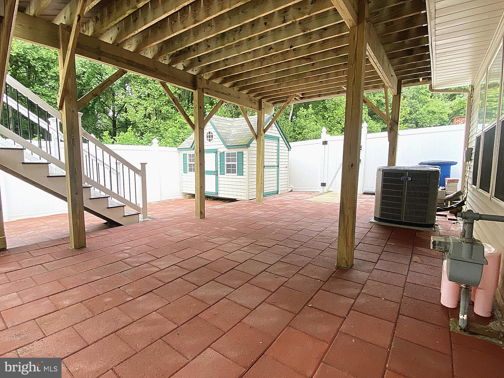 SENECA VIEW ESTATES - Residential