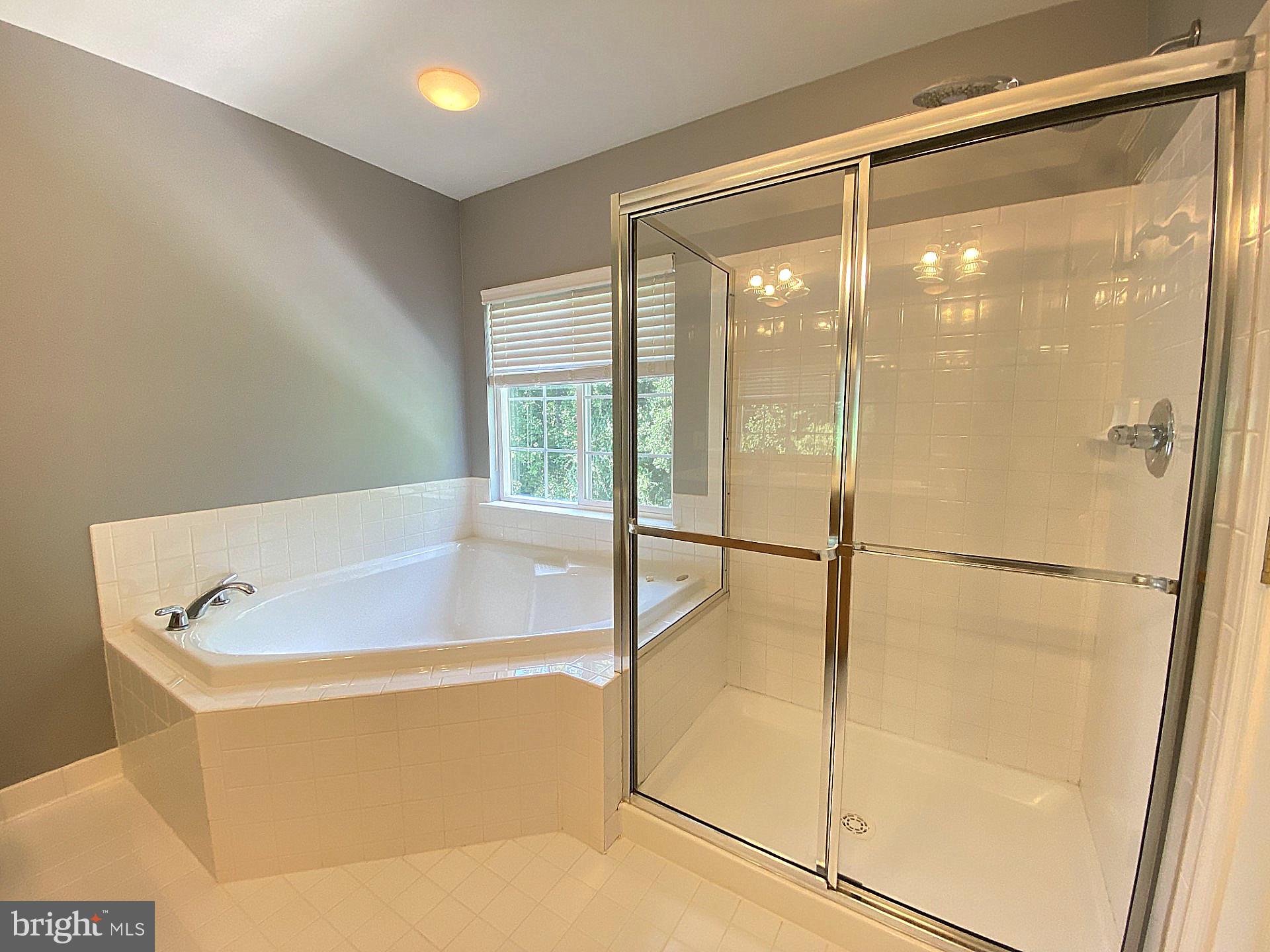 SENECA VIEW ESTATES - Residential