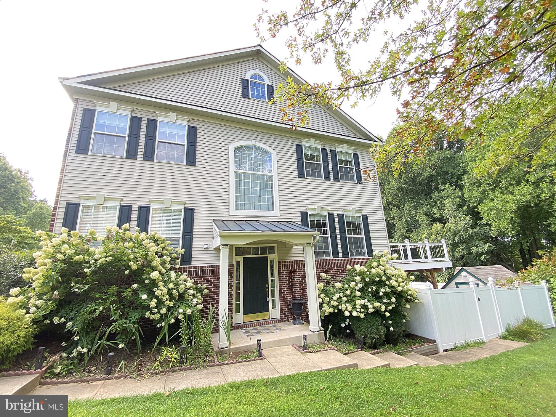 SENECA VIEW ESTATES - Residential