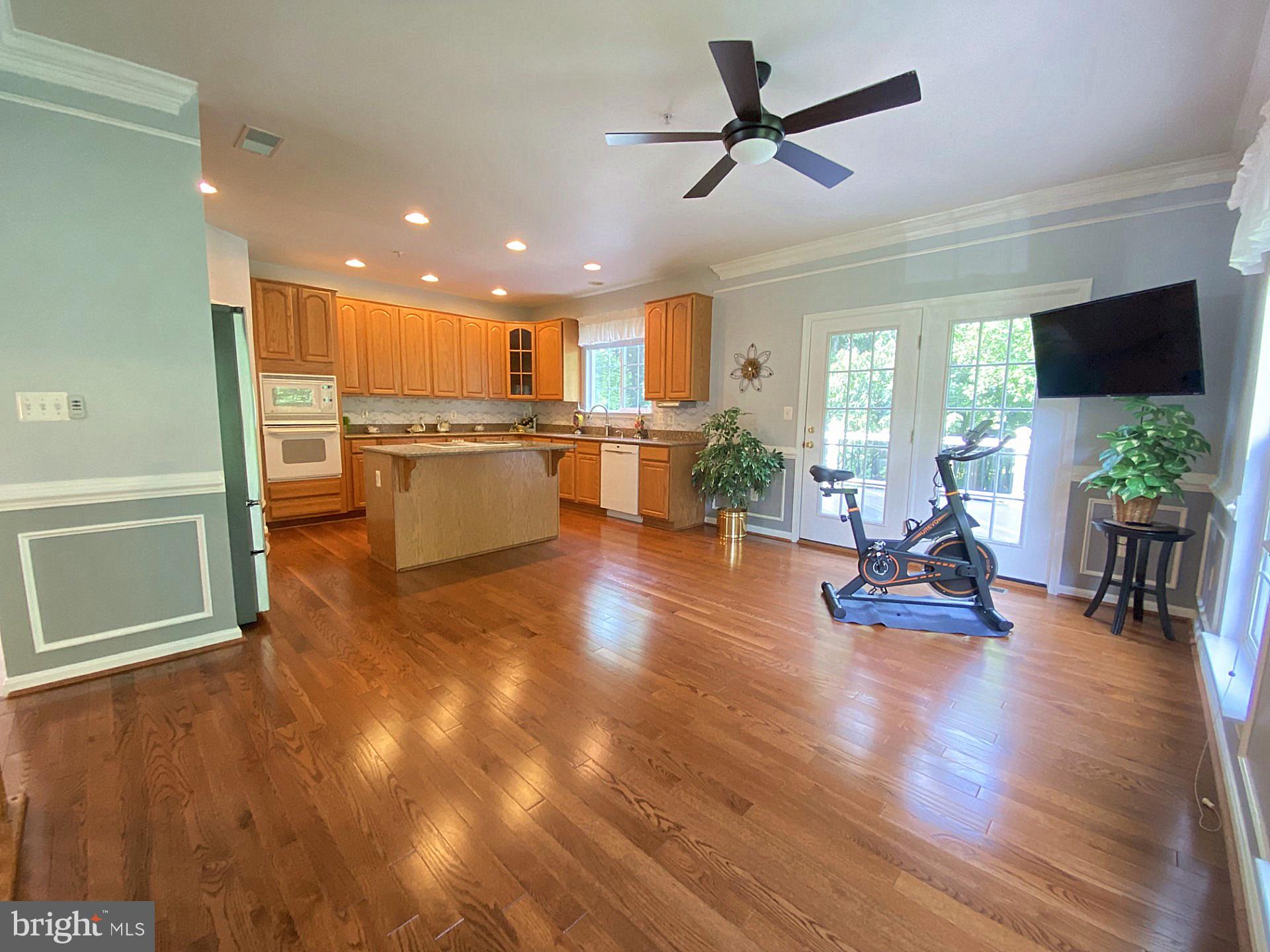 SENECA VIEW ESTATES - Residential