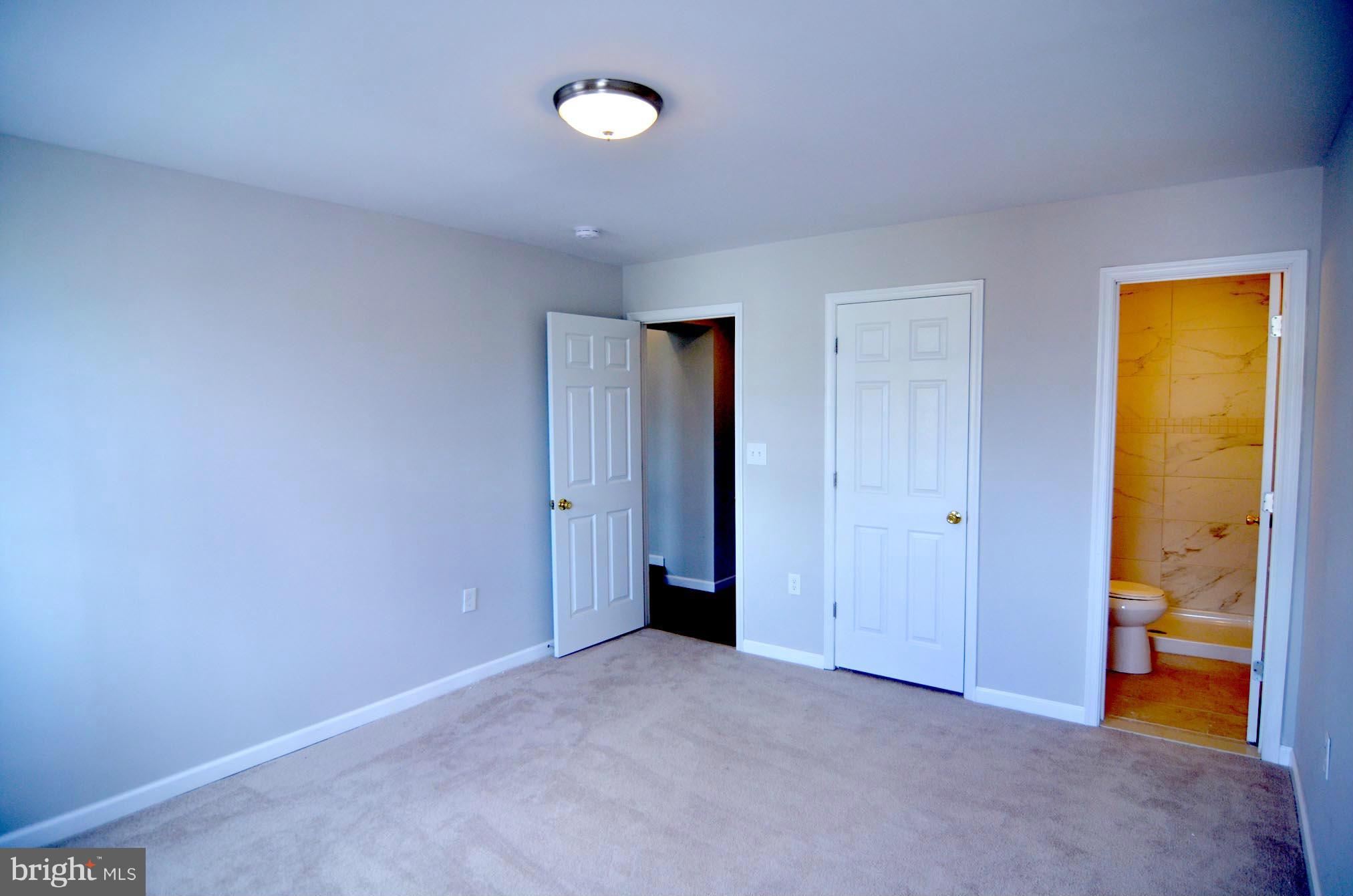 HIGHLANDTOWN - Residential Lease