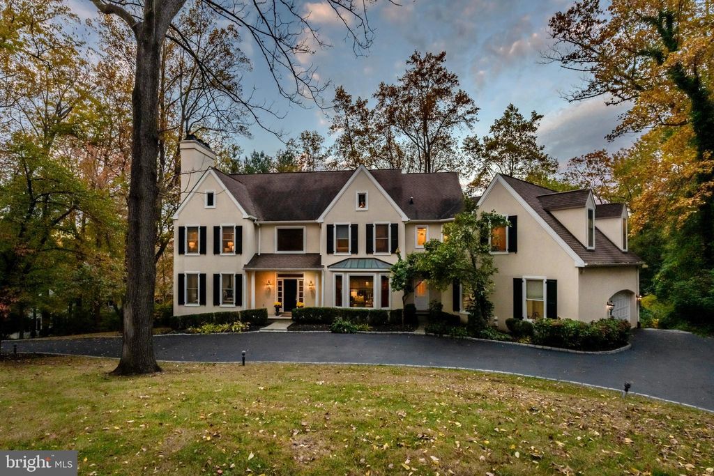 Photo of 484 King Of Prussia Road, WAYNE, PA 19087 (MLS # PADE2102590)