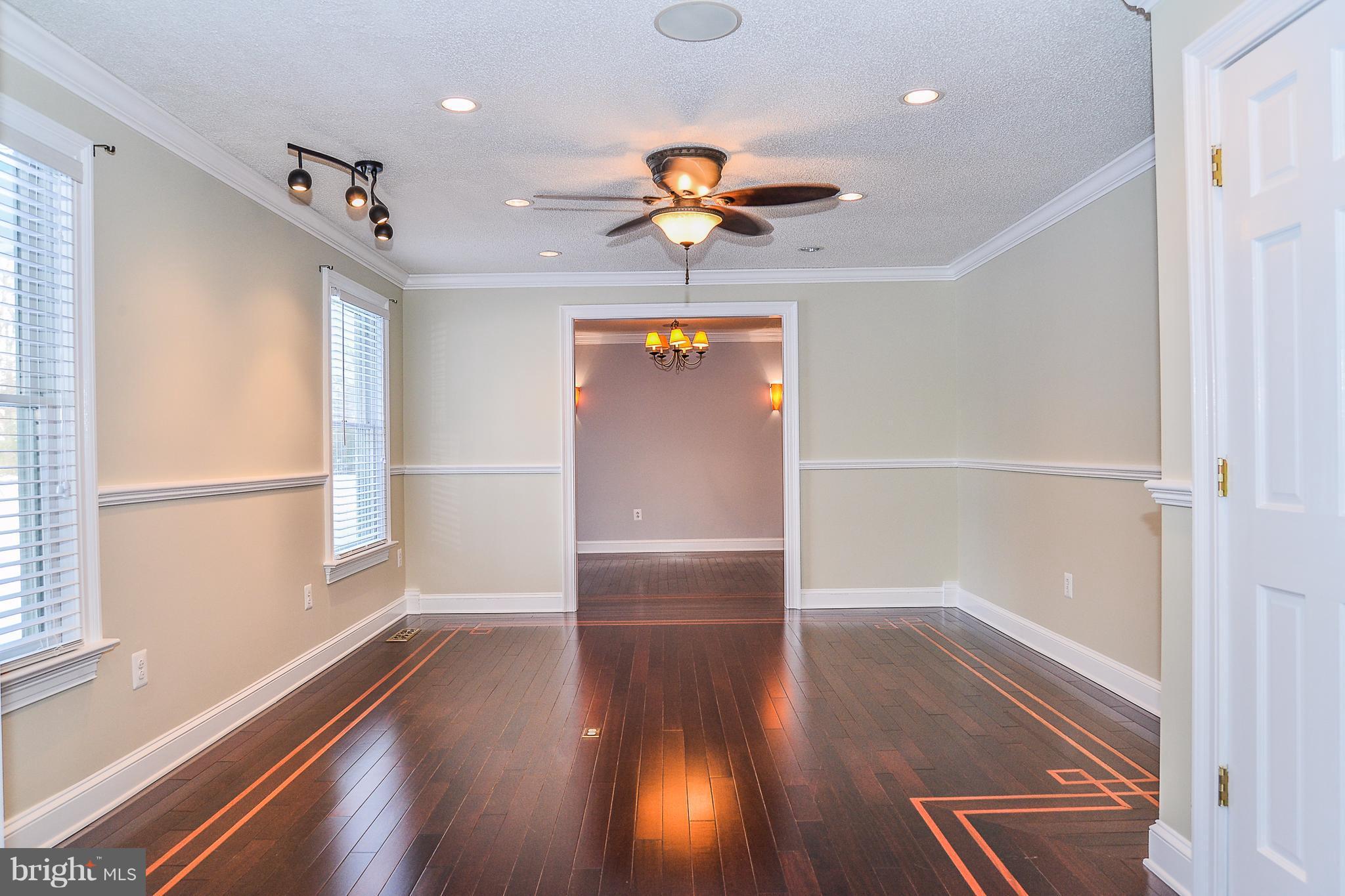 HALLOWING POINT RIVER ESTATES - Residential