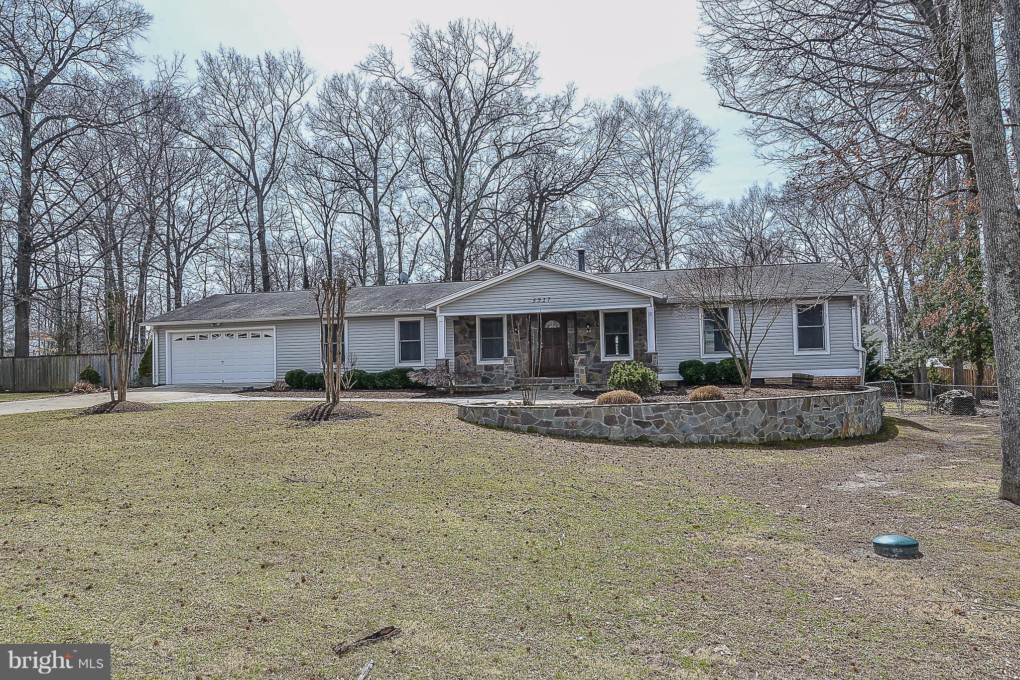 HALLOWING POINT RIVER ESTATES - Residential