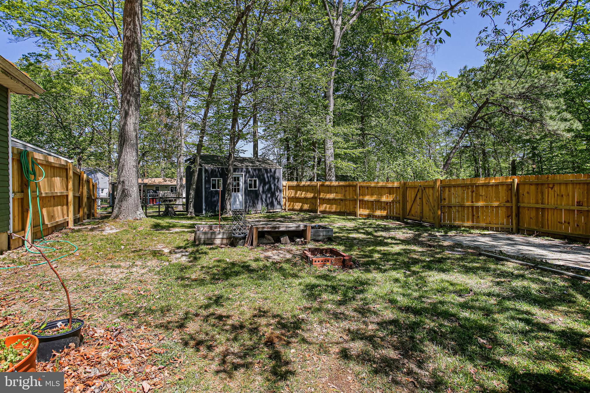 DELAPLAINE MANOR - Residential