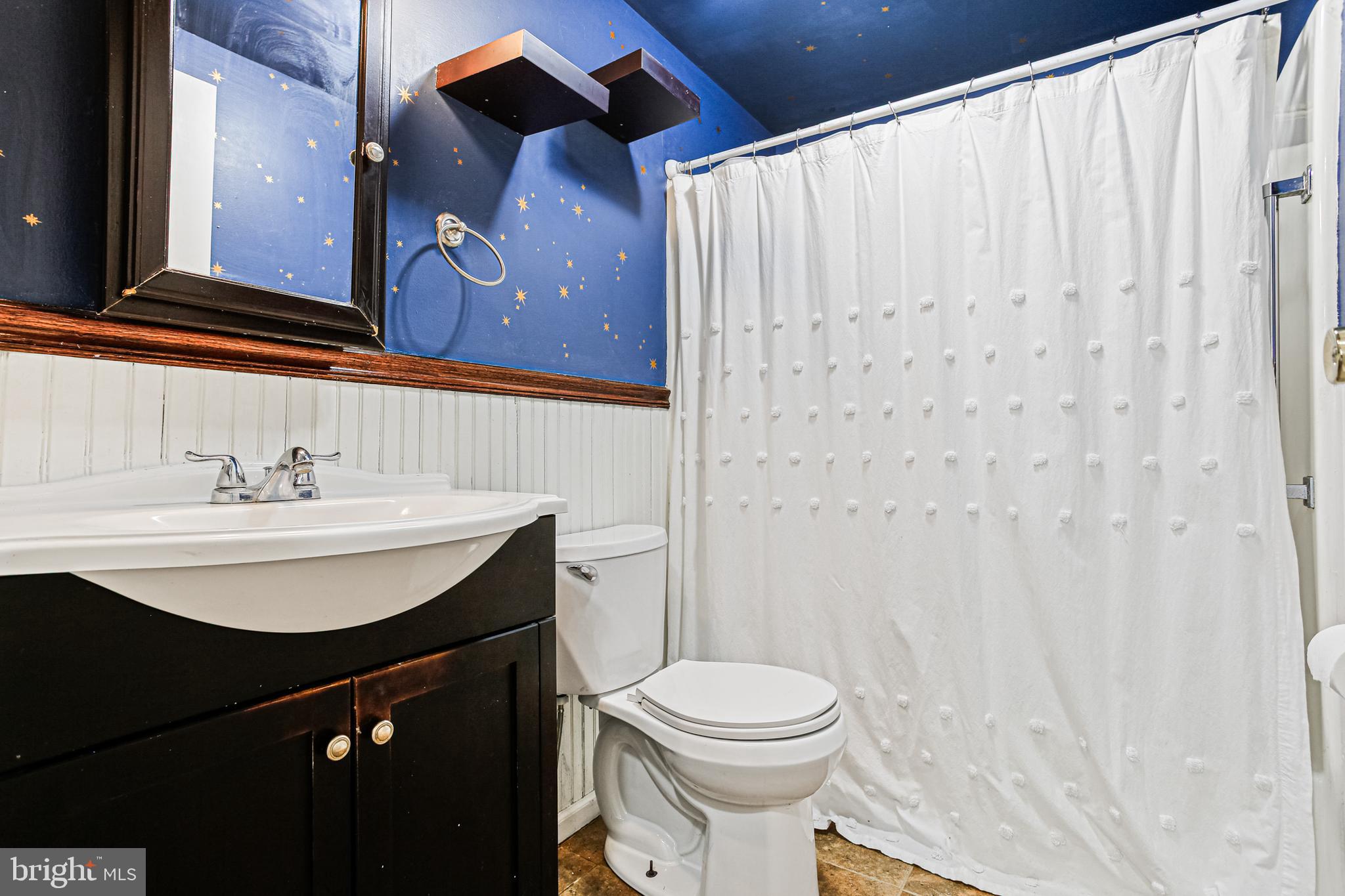 DELAPLAINE MANOR - Residential