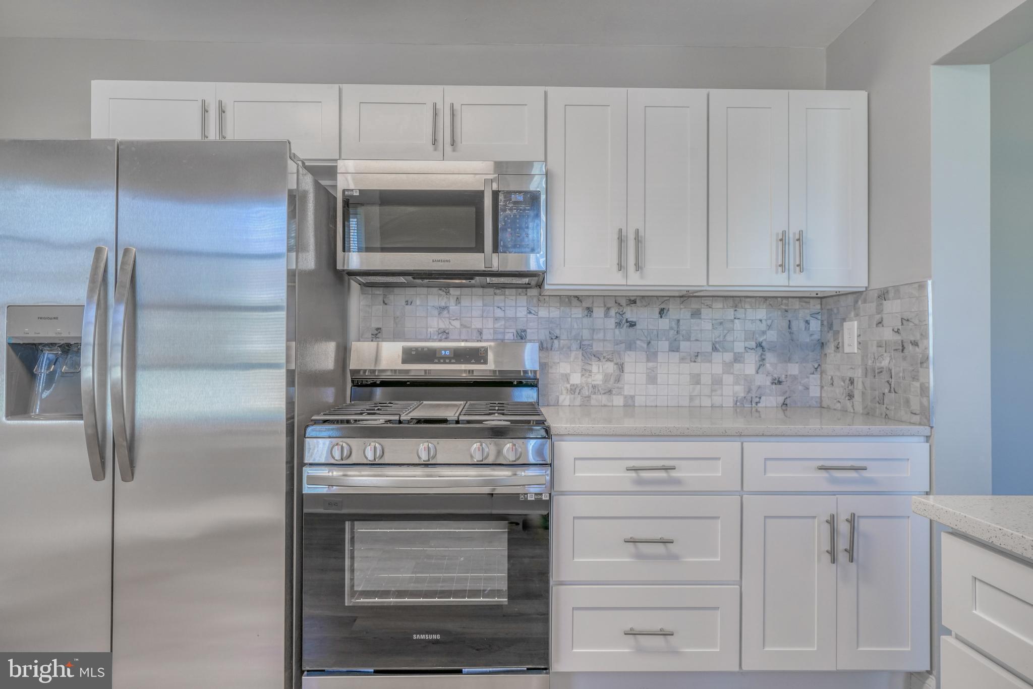 HOWARD PARK - Residential