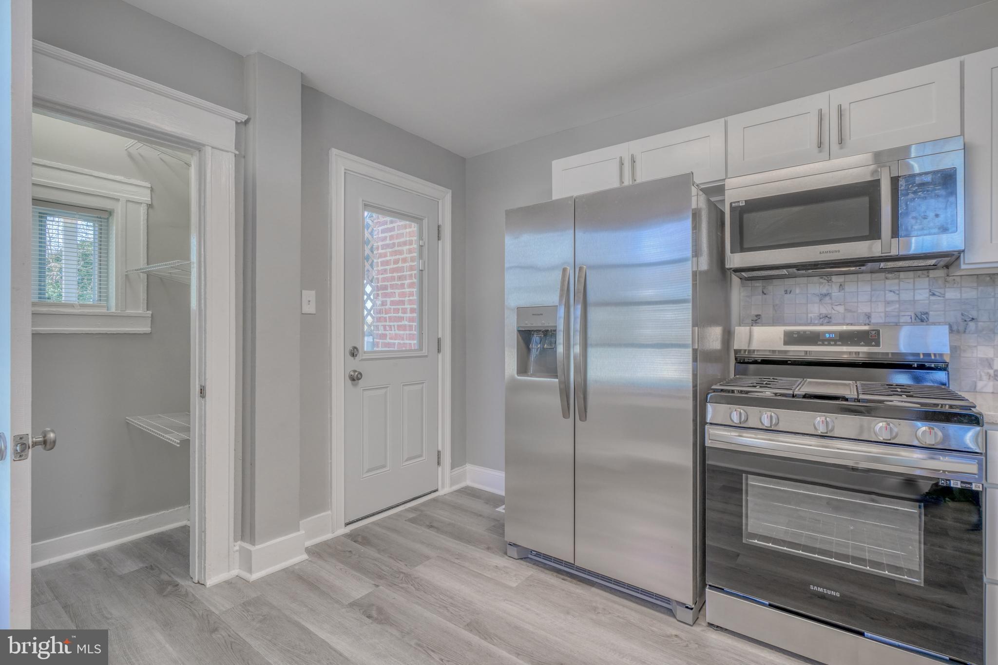 HOWARD PARK - Residential