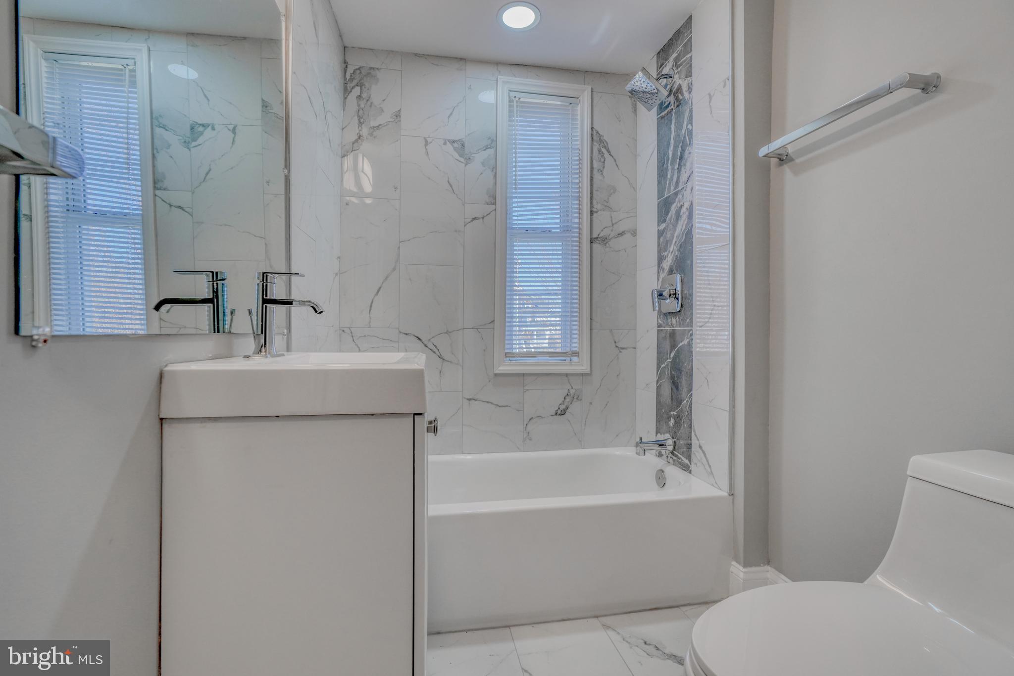 HOWARD PARK - Residential