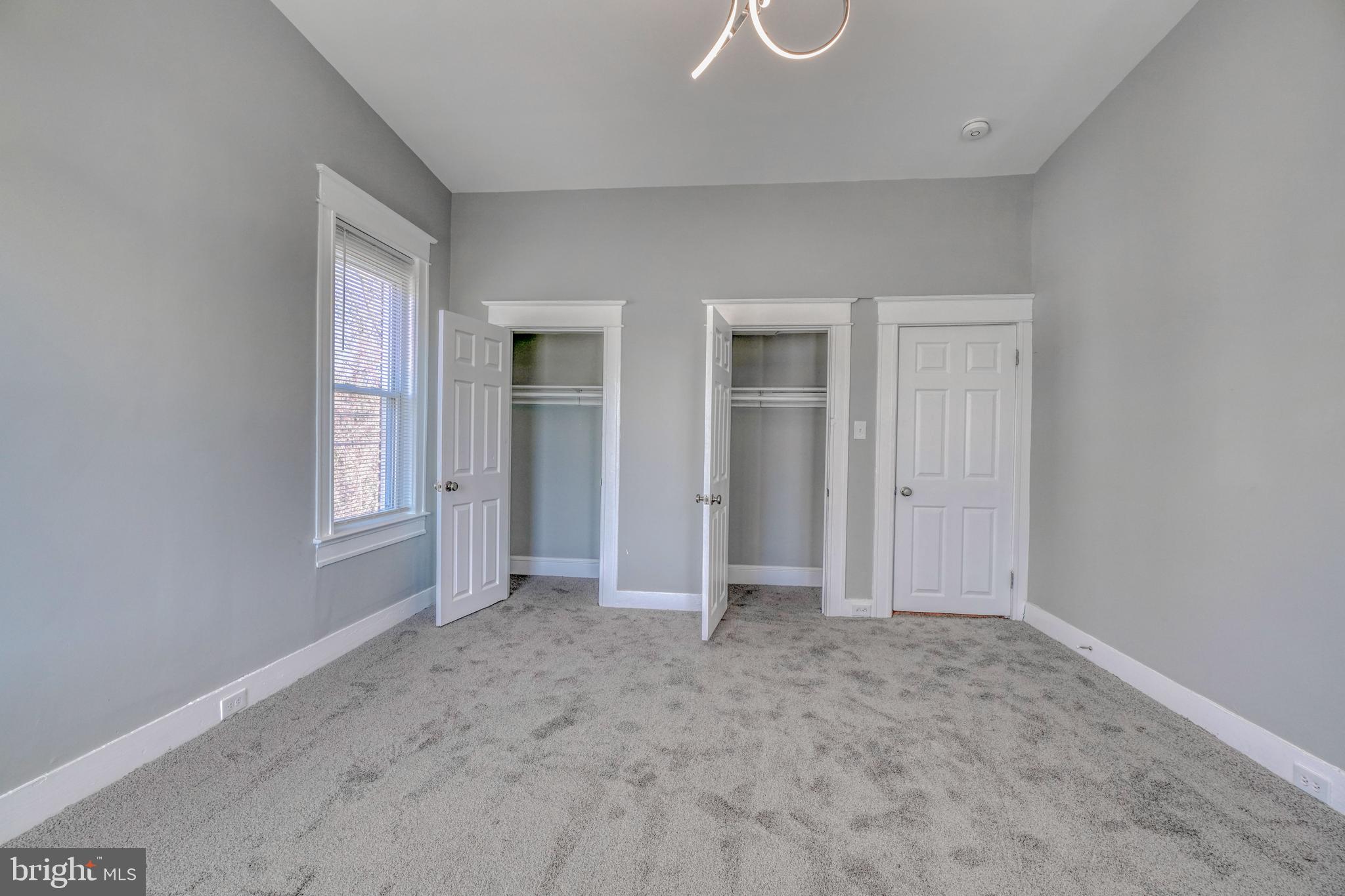 HOWARD PARK - Residential