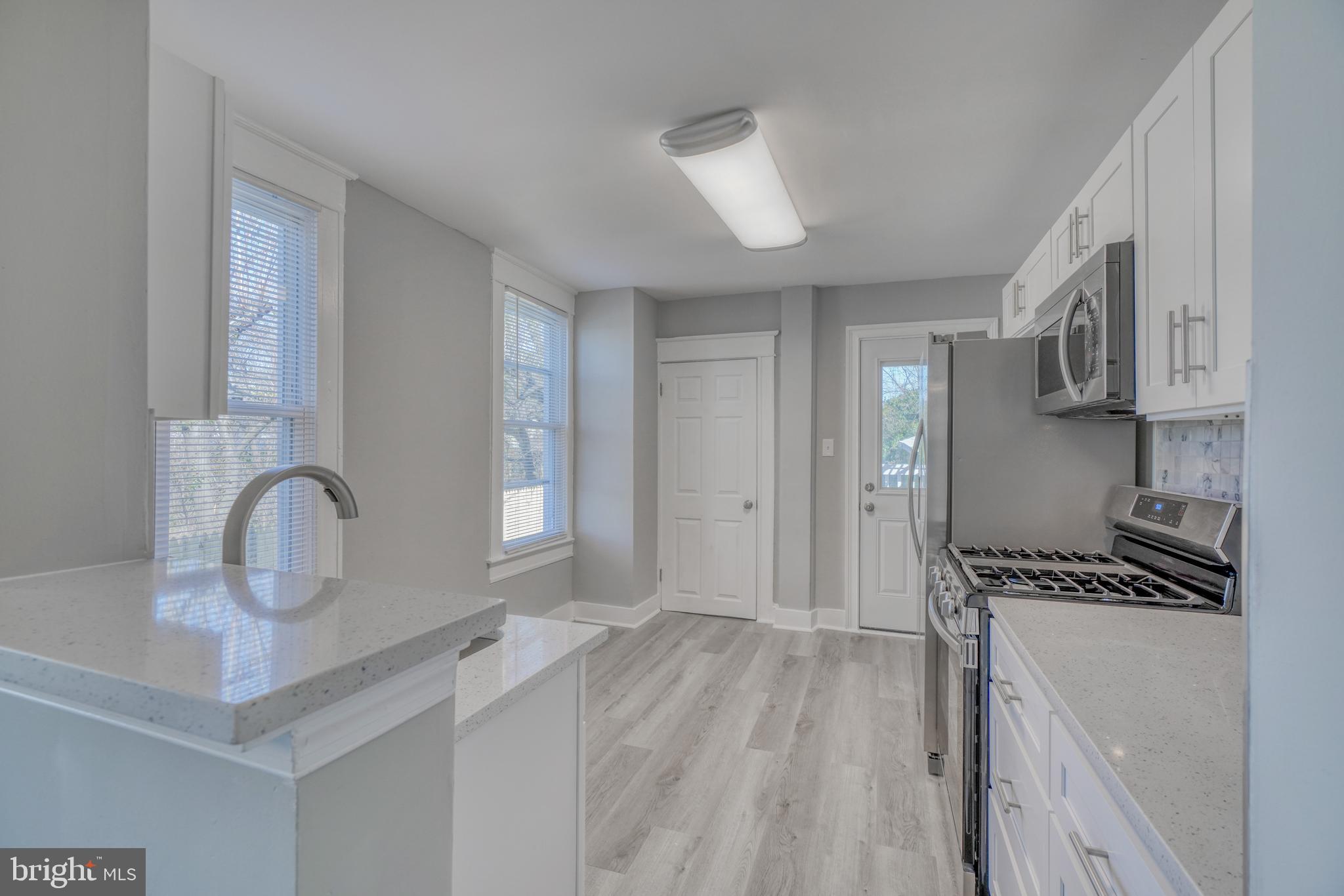 HOWARD PARK - Residential