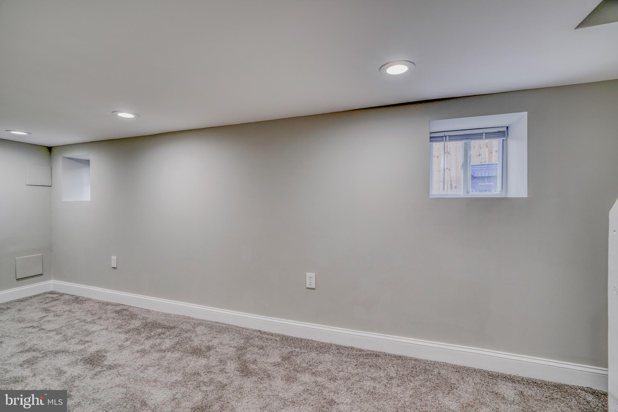 HOWARD PARK - Residential