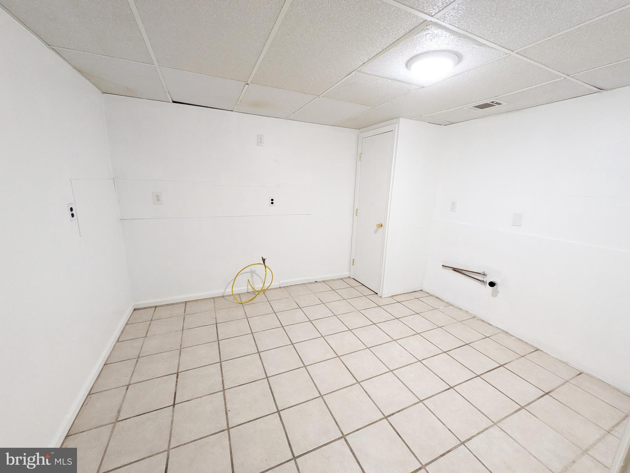 KNOLLAND - Residential