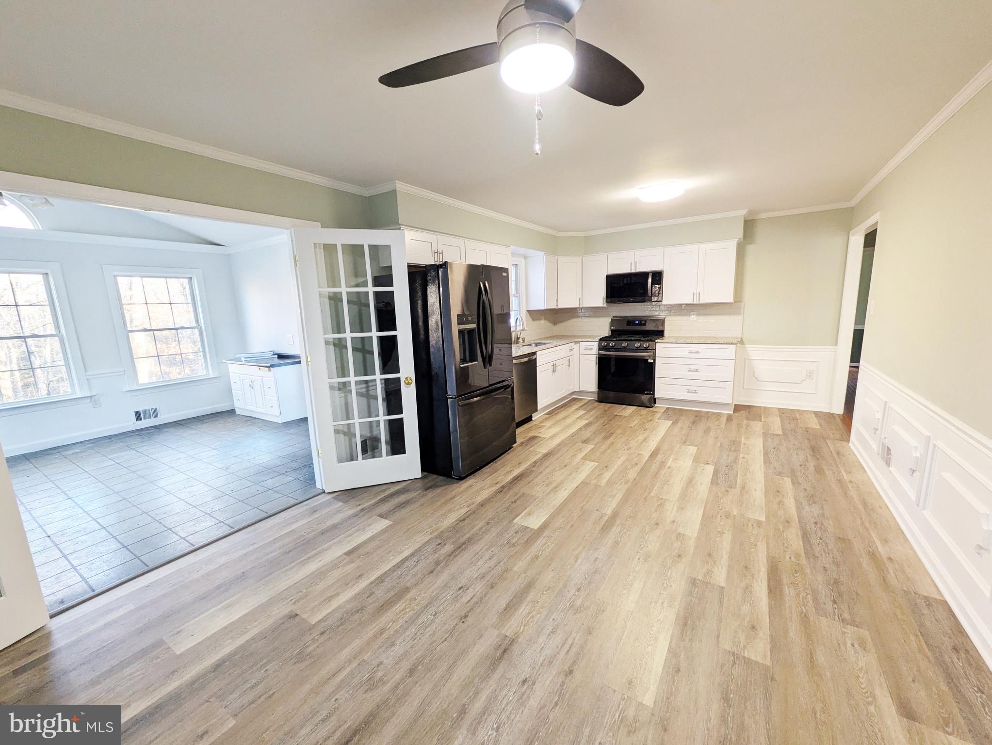 KNOLLAND - Residential