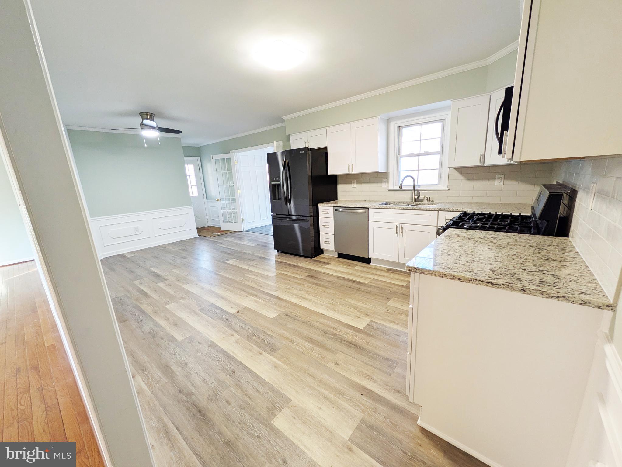 KNOLLAND - Residential