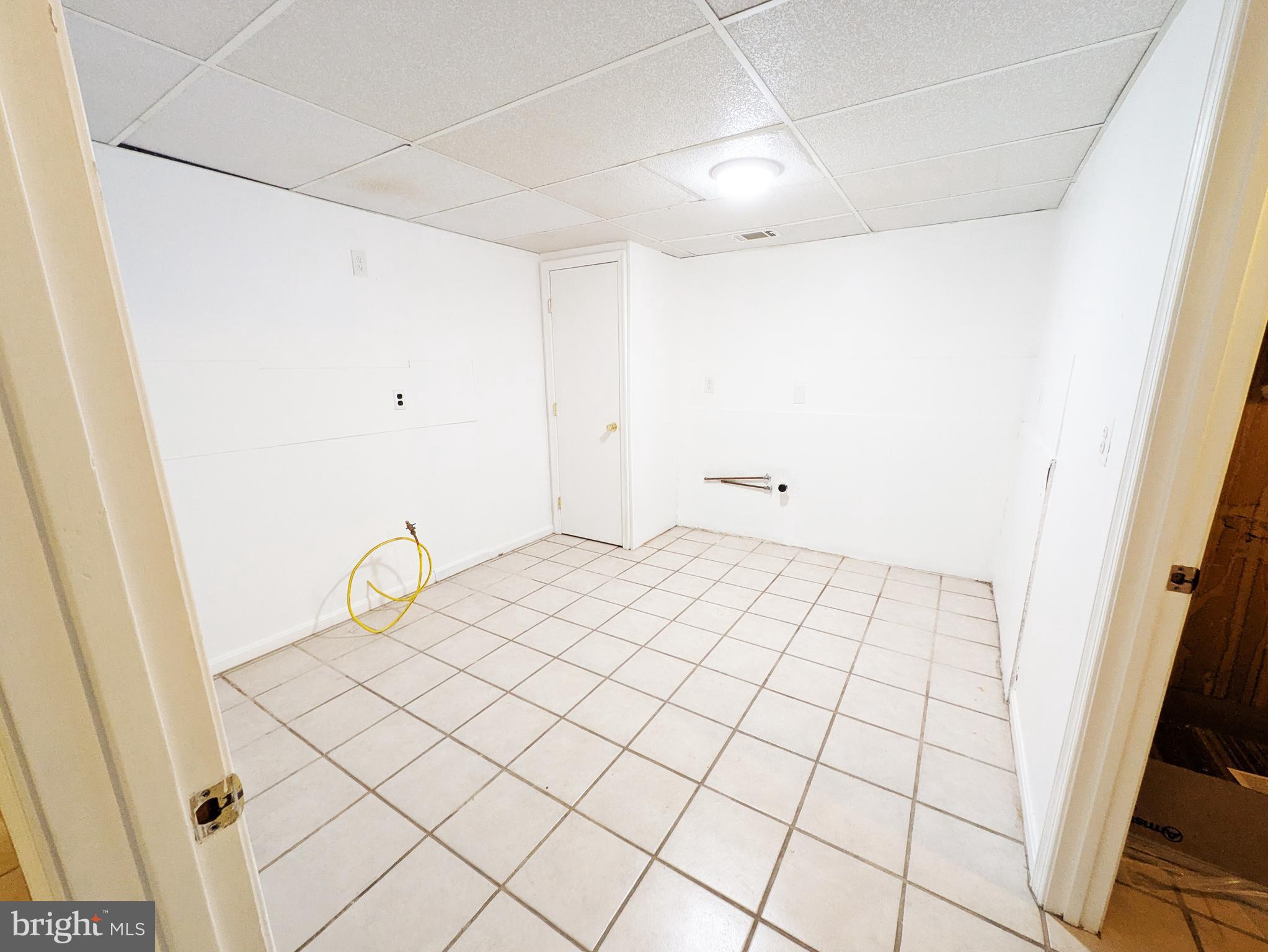 KNOLLAND - Residential