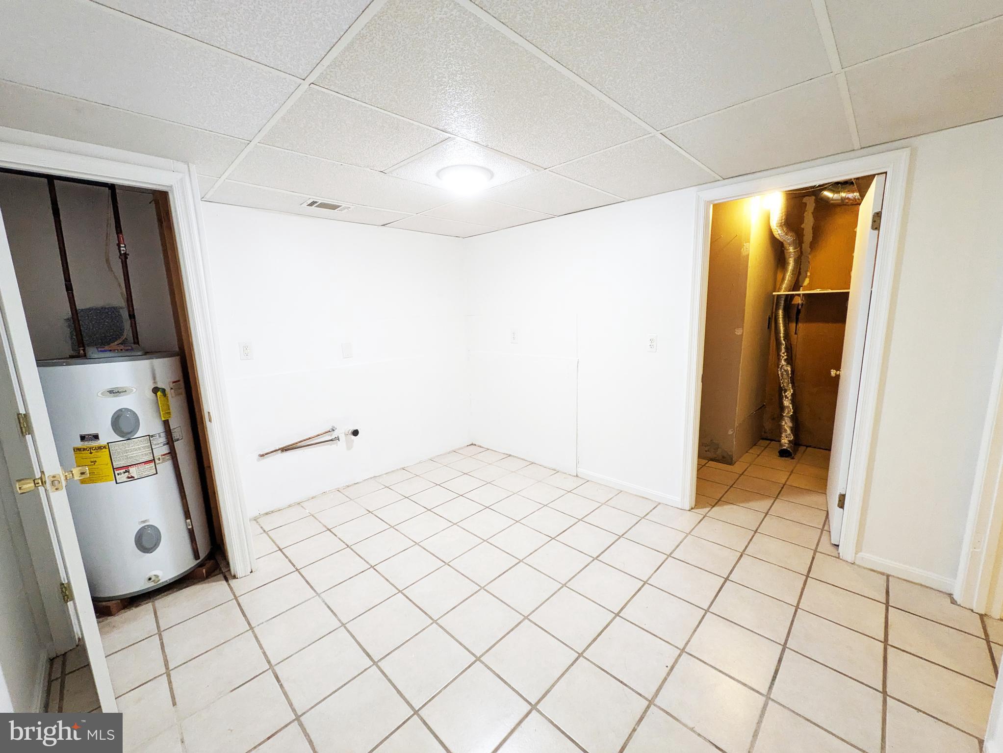 KNOLLAND - Residential