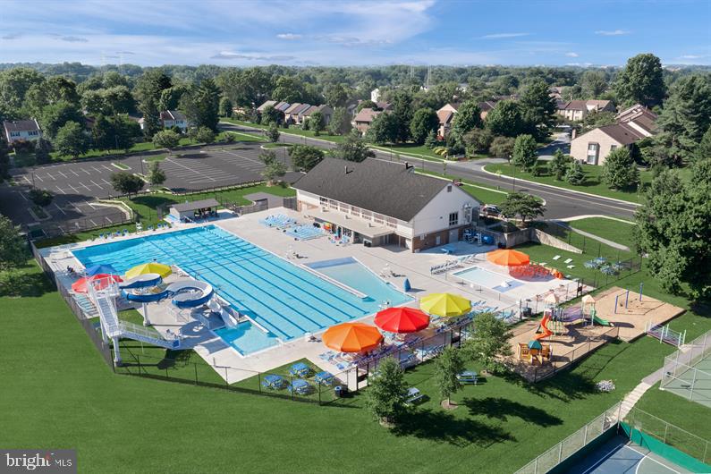 MONTGOMERY VILLAGE - Residential